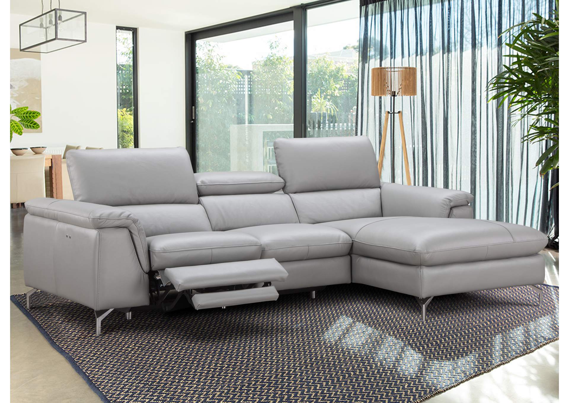 Serena Premium Leather Sectional in Right Hand Facing Chaise,J&M Furniture