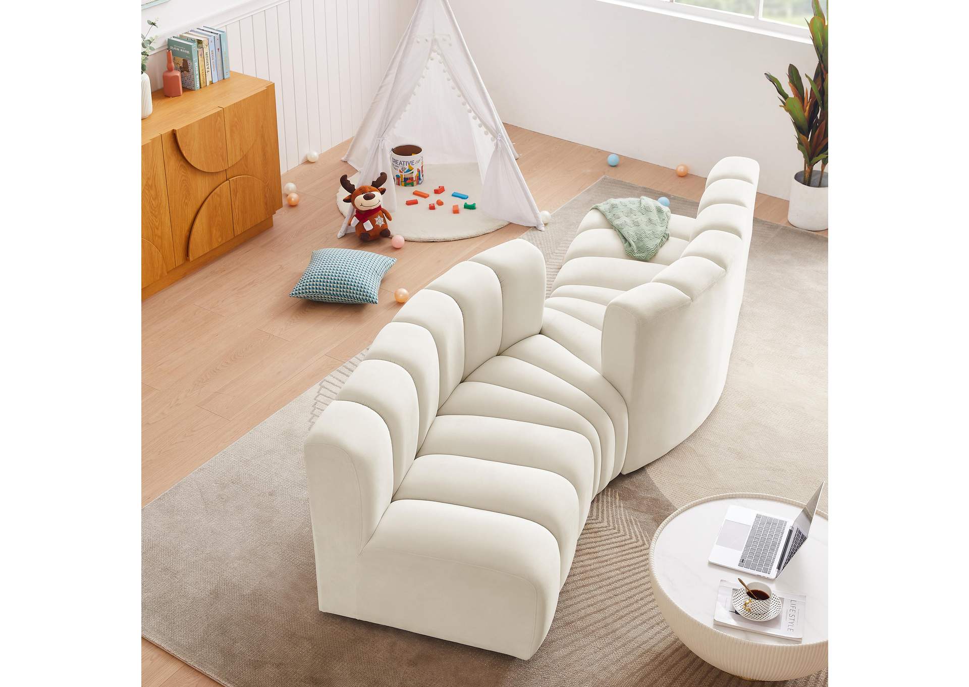 Arc Cream Velvet Modular Sofa,Meridian Furniture