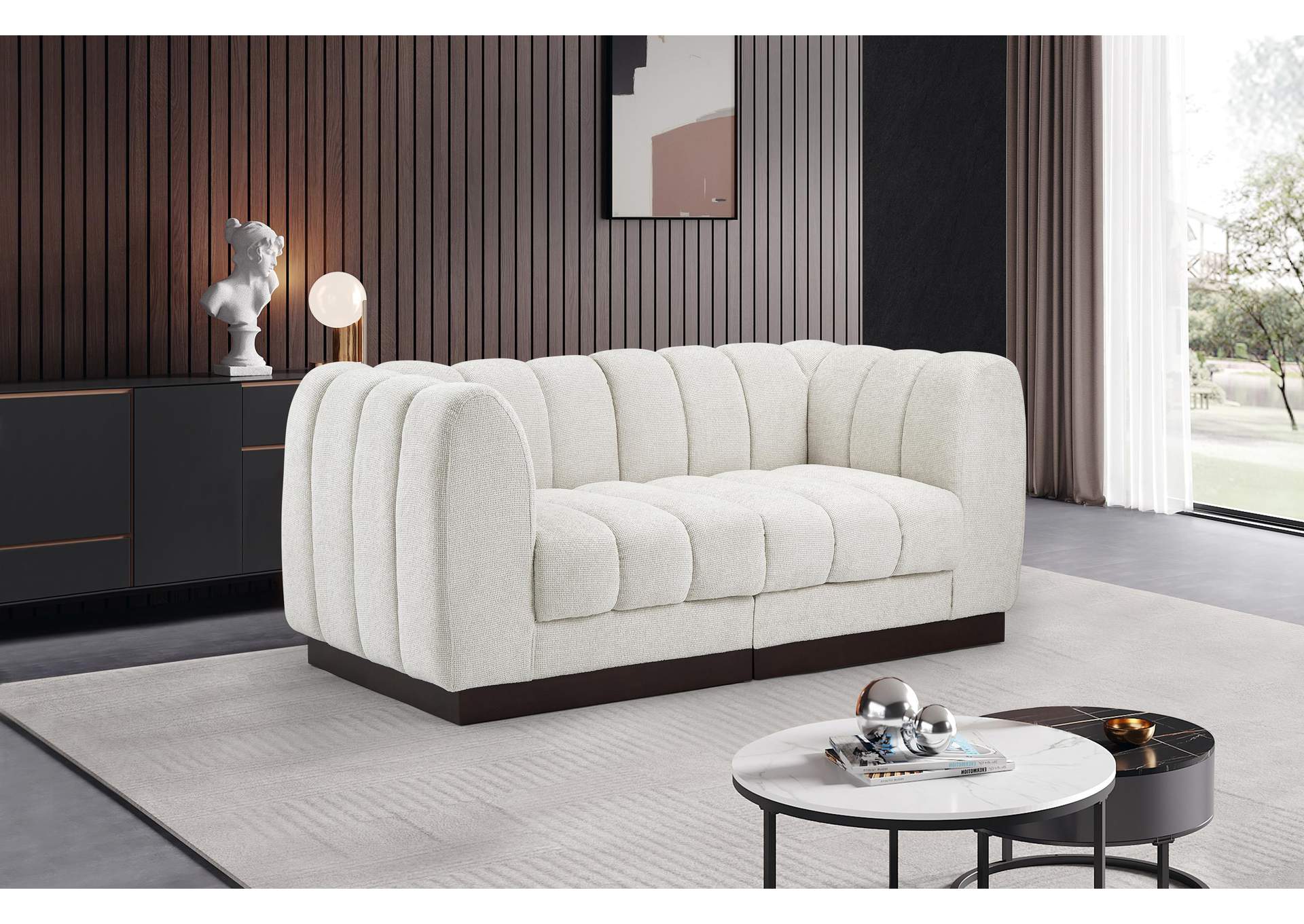 Quinn Cream Chenille Fabric Modular Sofa,Meridian Furniture