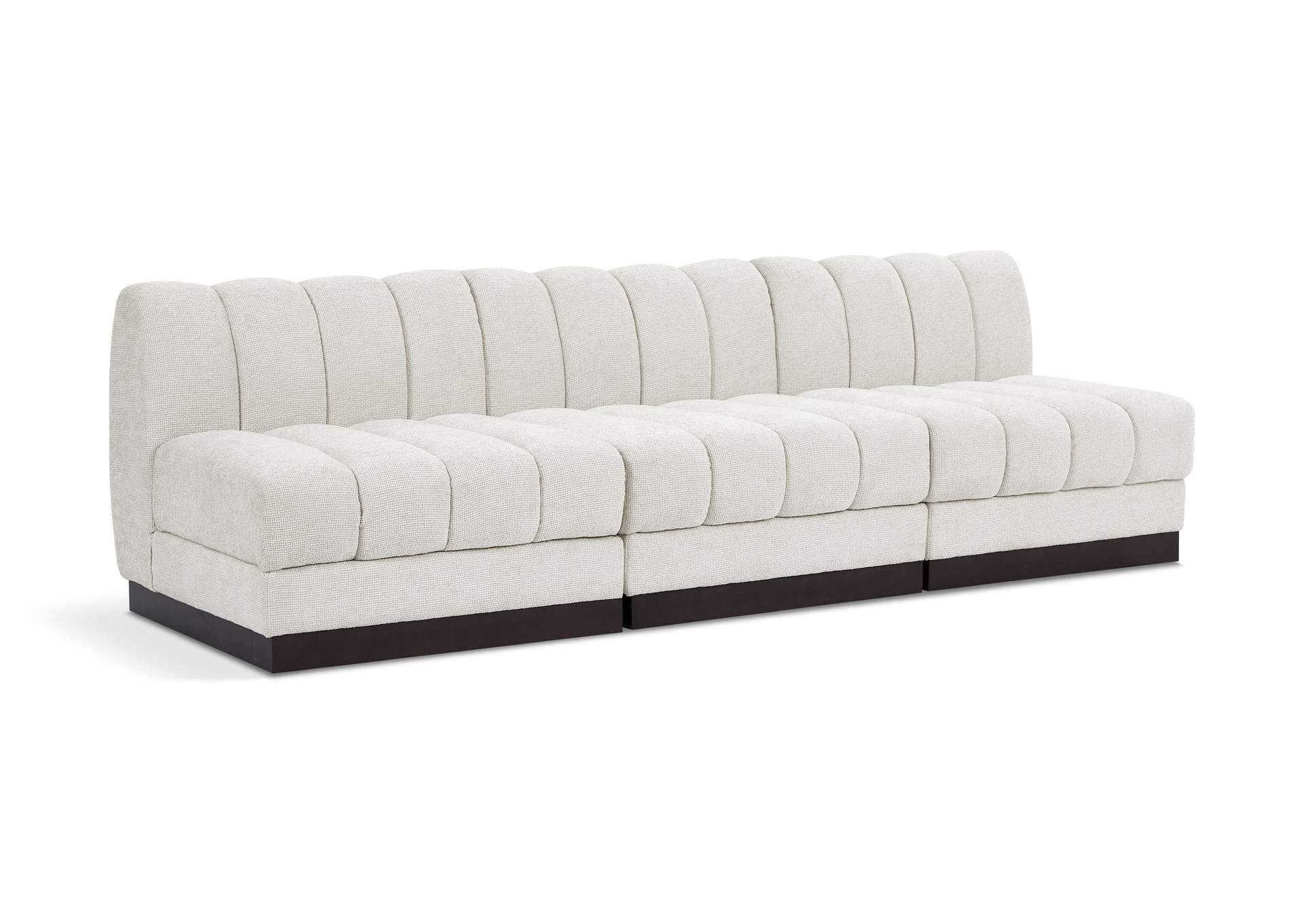 Quinn Cream Chenille Fabric Modular Sofa,Meridian Furniture