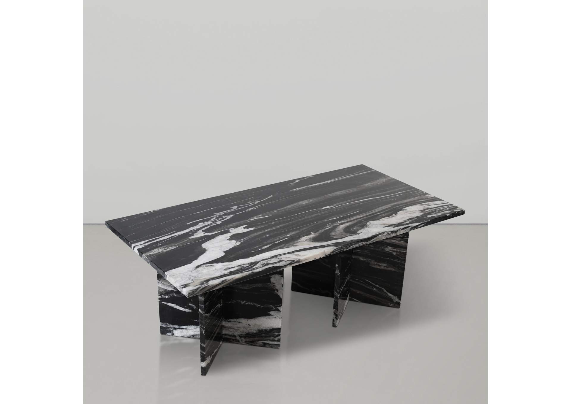 Verona Black Coffee Table,Meridian Furniture