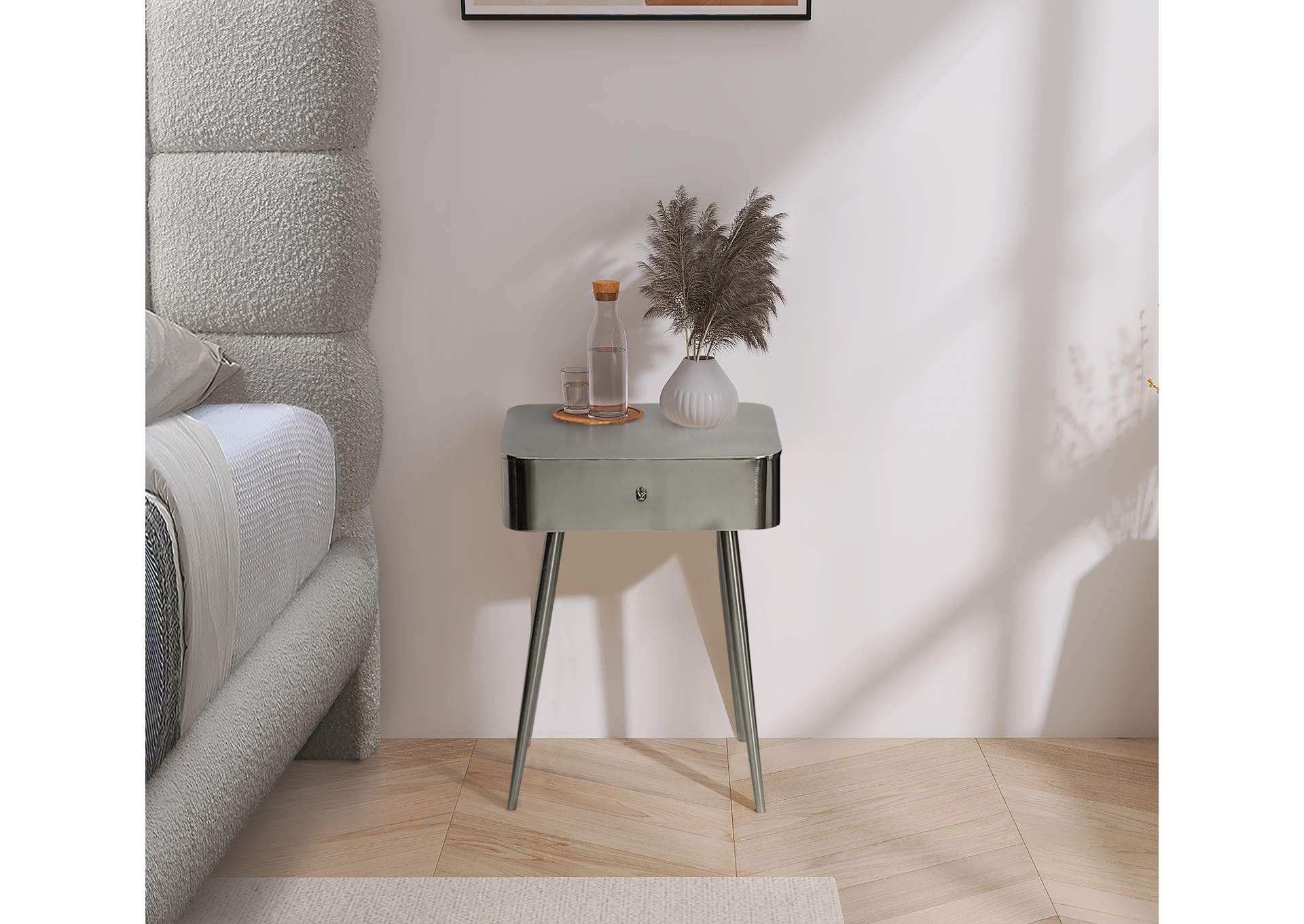 Rylan Night Stand,Meridian Furniture