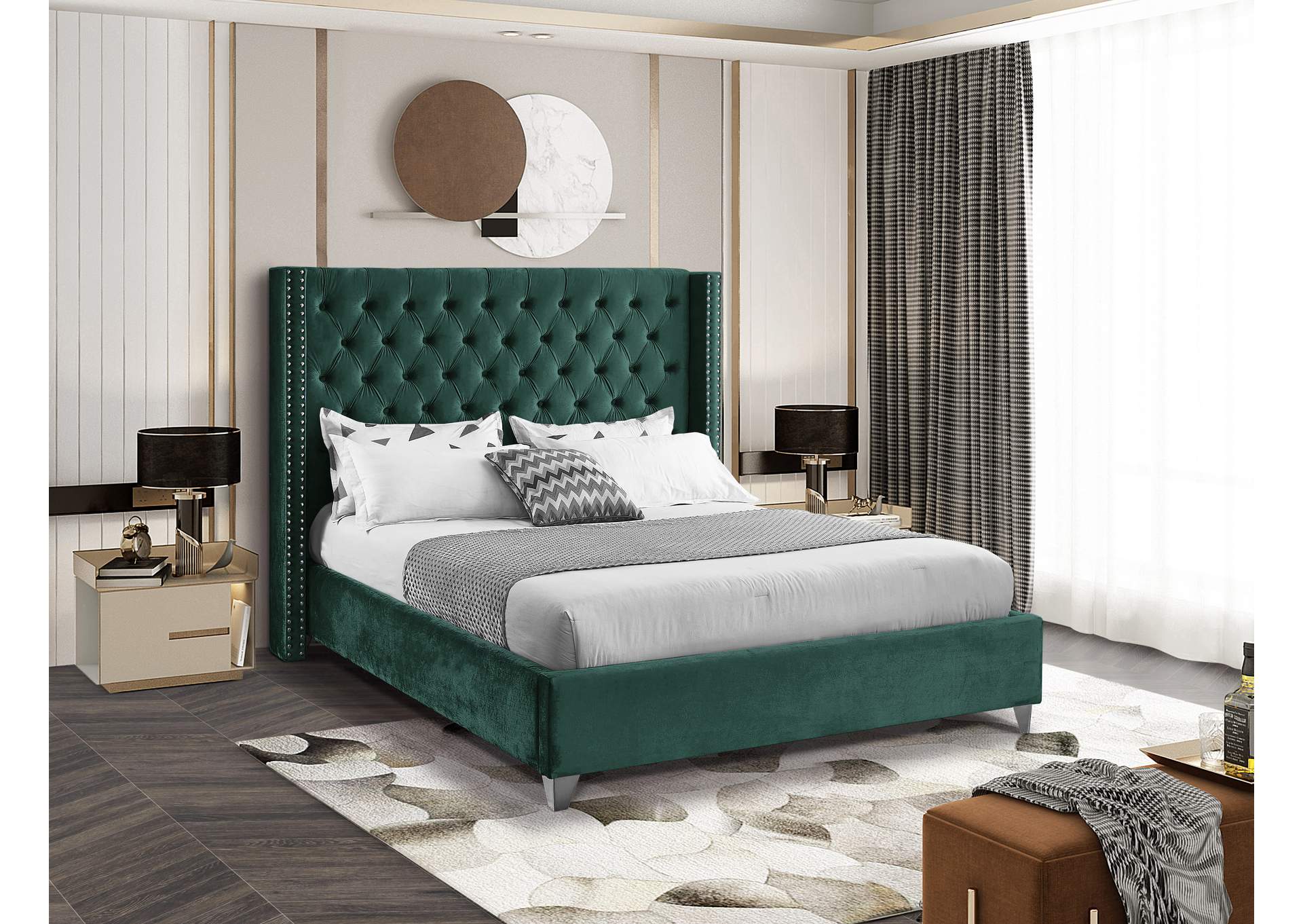 Aiden Green Velvet Queen Bed,Meridian Furniture