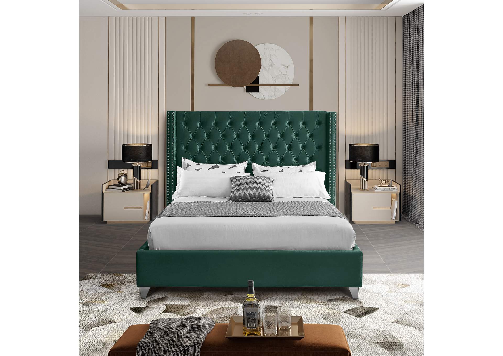 Aiden Green Velvet Queen Bed,Meridian Furniture