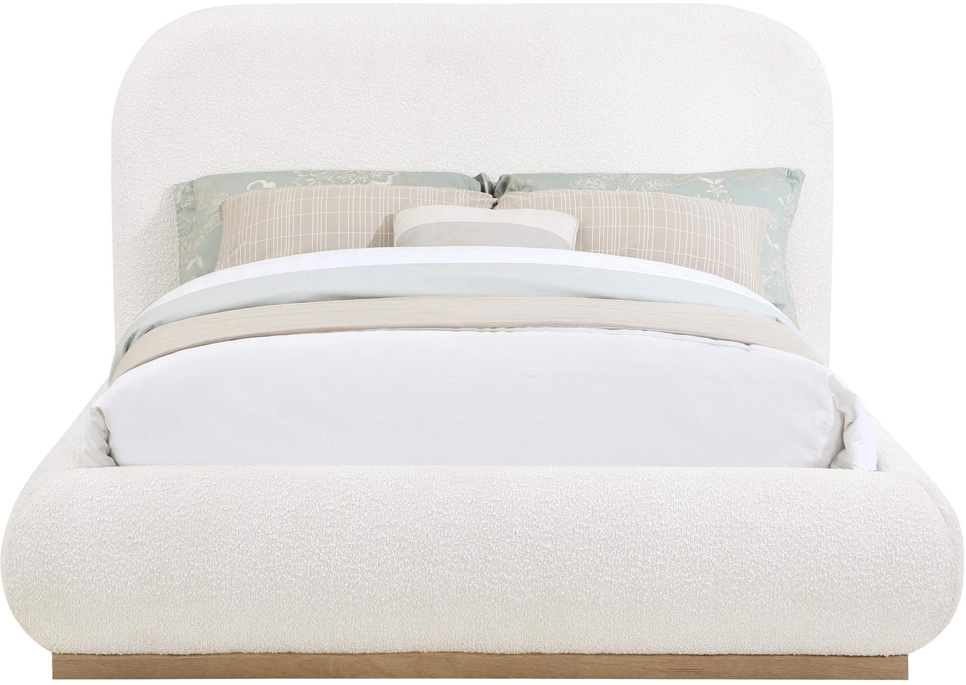 Vaughn Cream Full Bed,Meridian Furniture