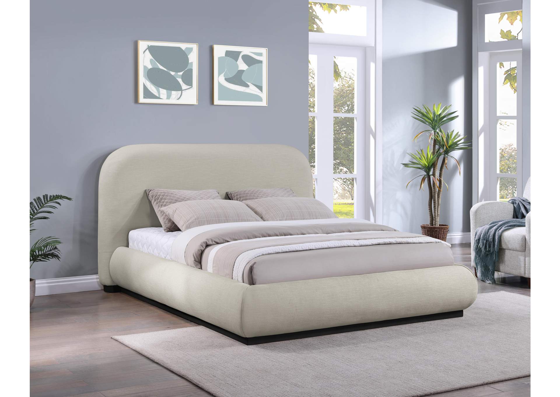 Vaughn Beige King Bed,Meridian Furniture