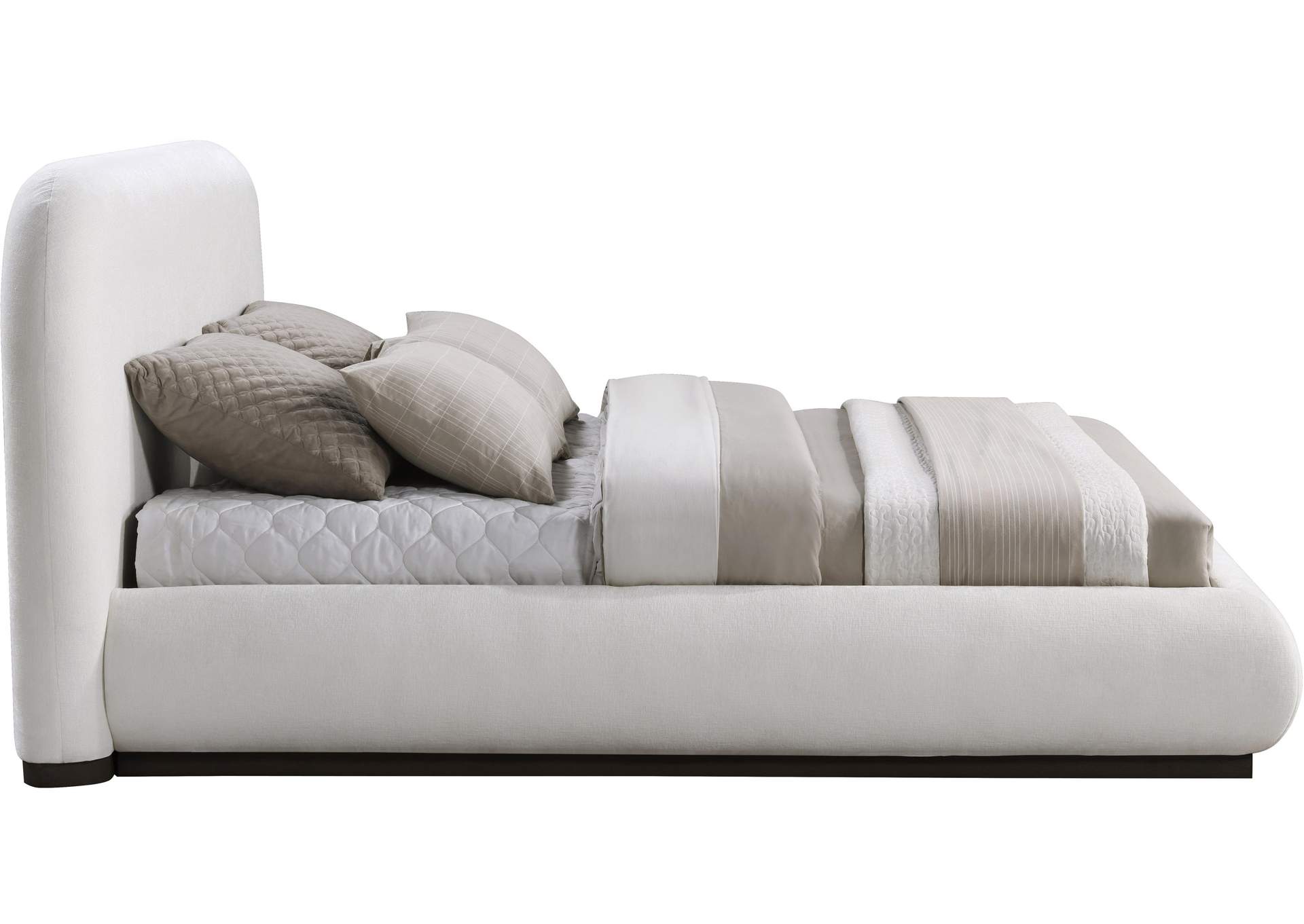 Vaughn Cream Full Bed,Meridian Furniture