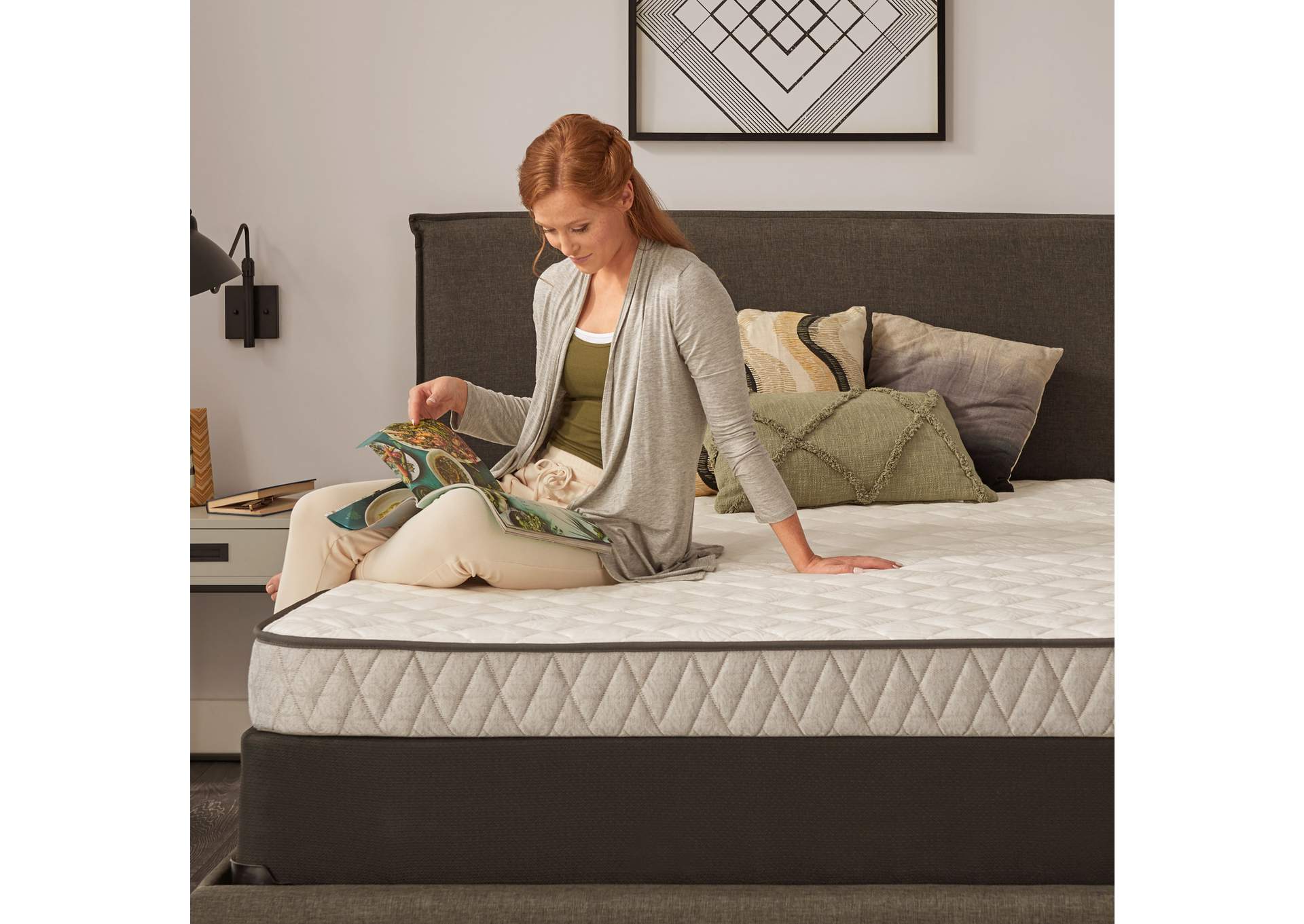 Spruce Tight Top Queen Mattress,Sealy