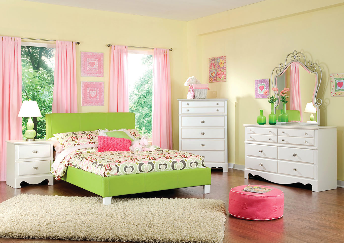 Fantasia Green Full Upholstered Bed,Standard
