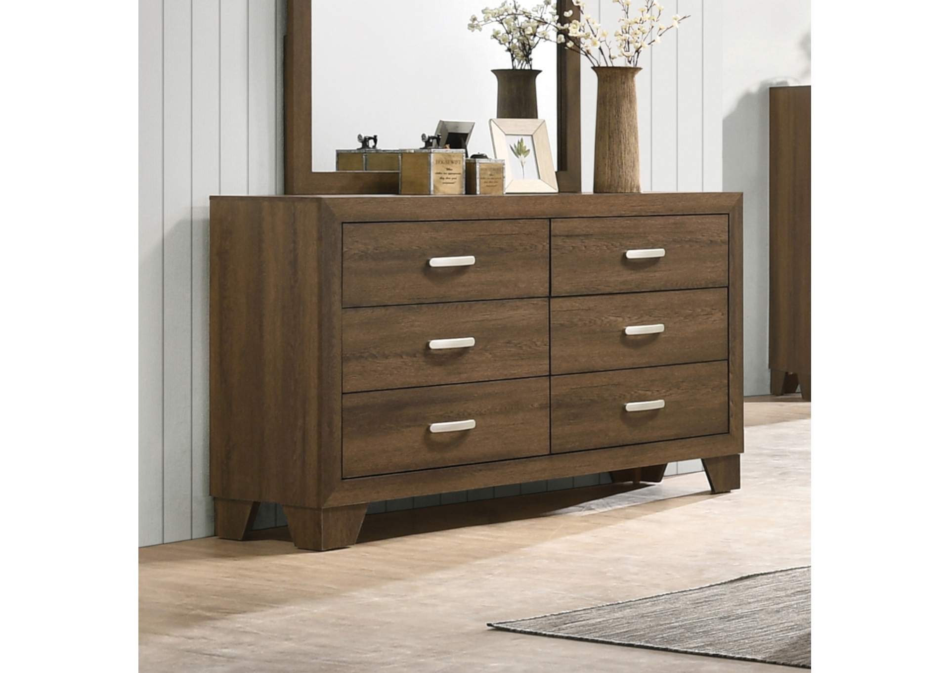 Miquell Dresser,Acme