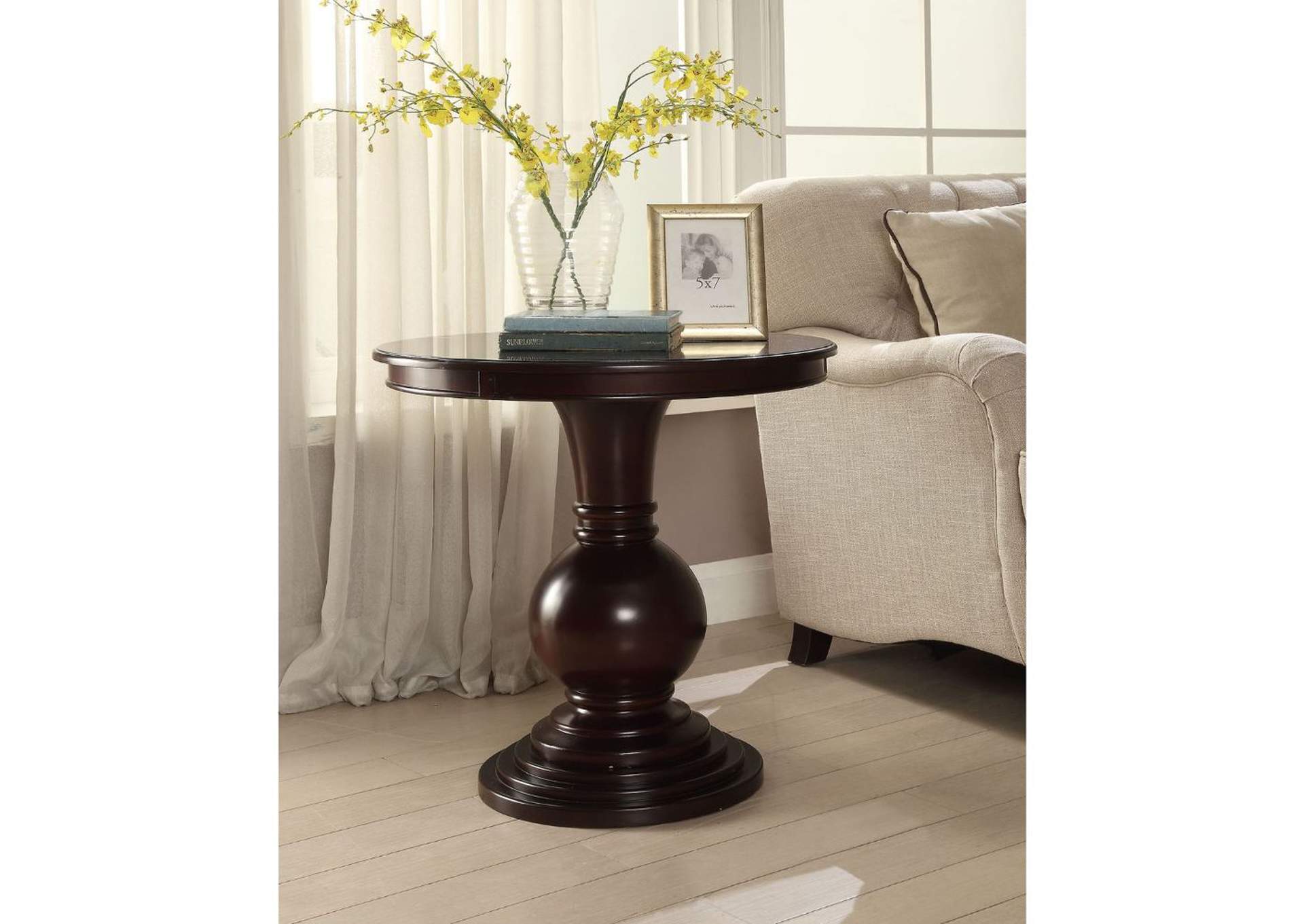 Alyx Accent Table,Acme