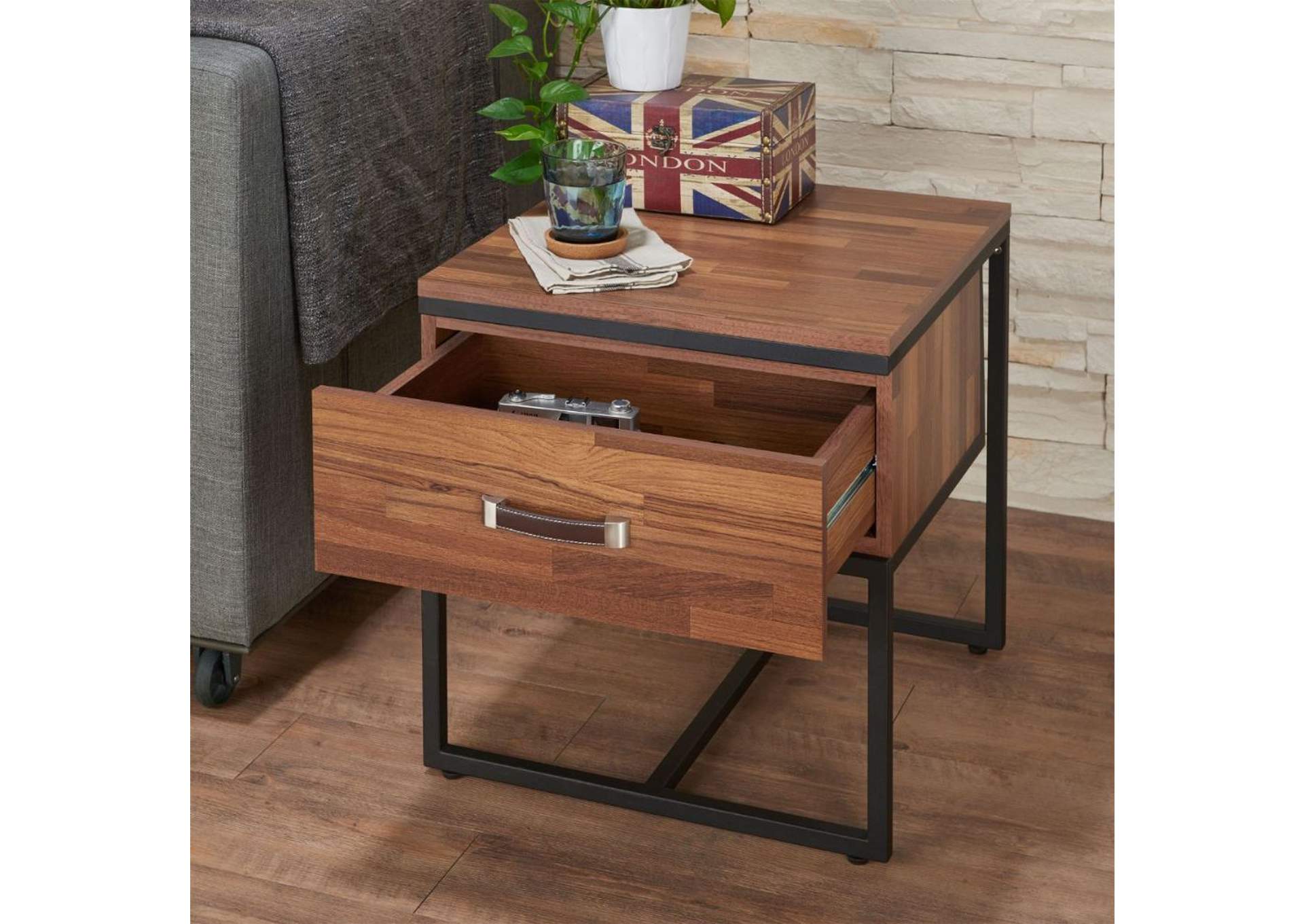 Sara I End Table,Acme