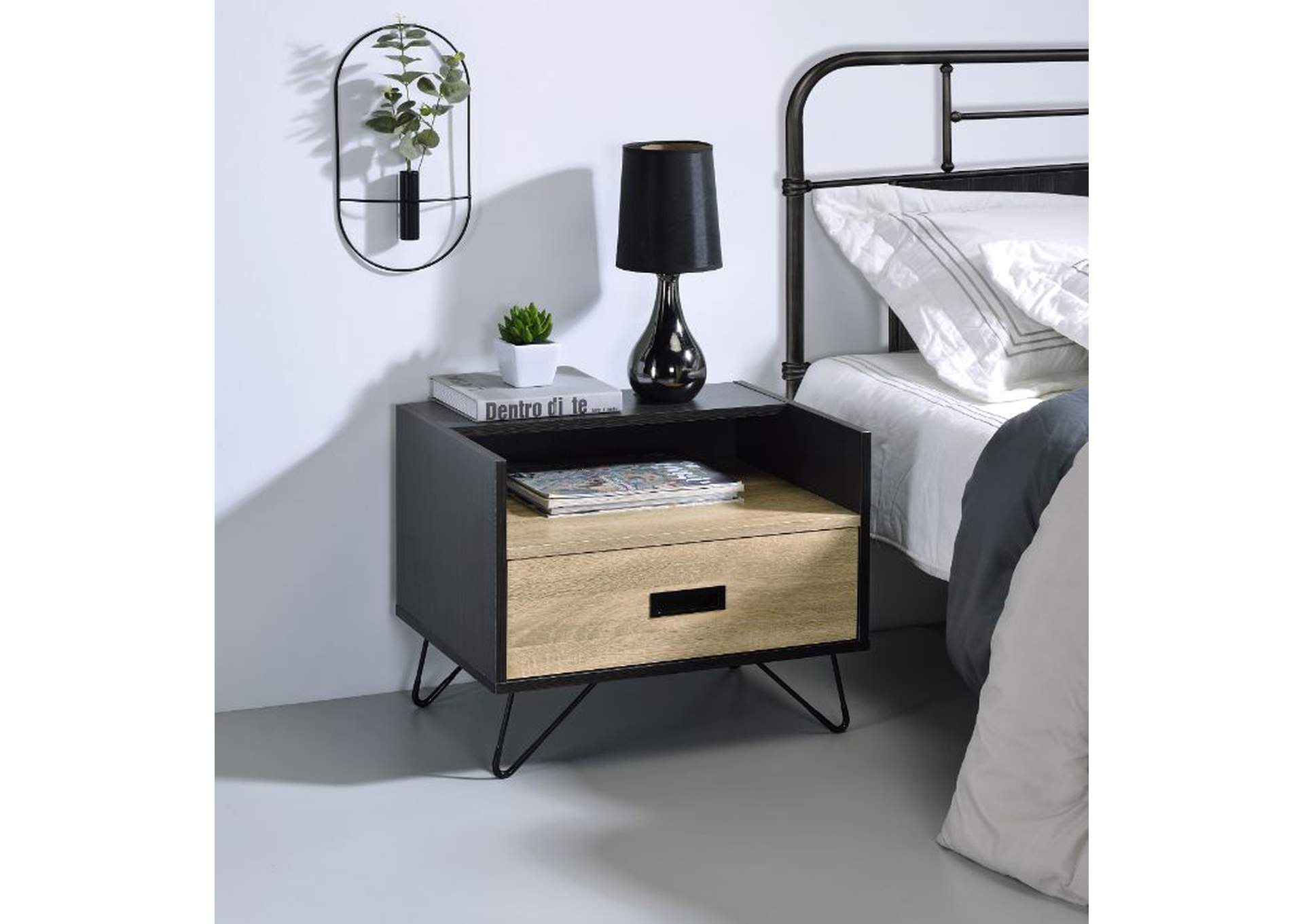Melkree Accent Table,Acme