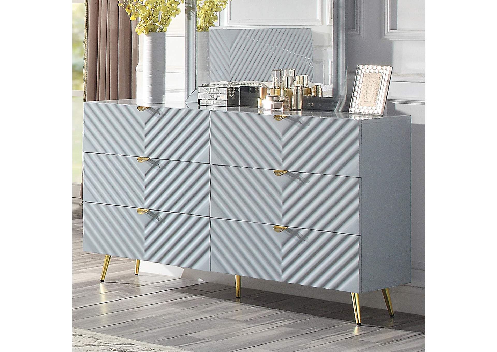 Gaines Dresser,Acme