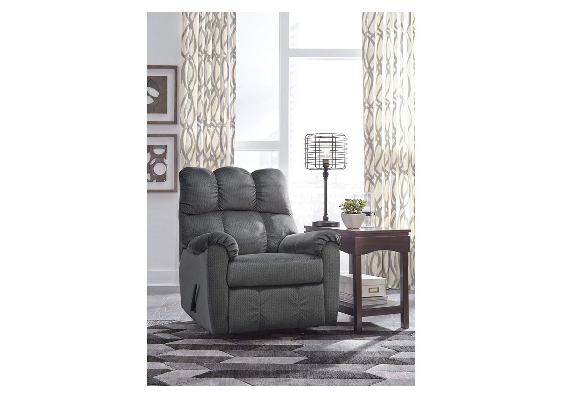 Foxfield Recliner,Signature Design By Ashley