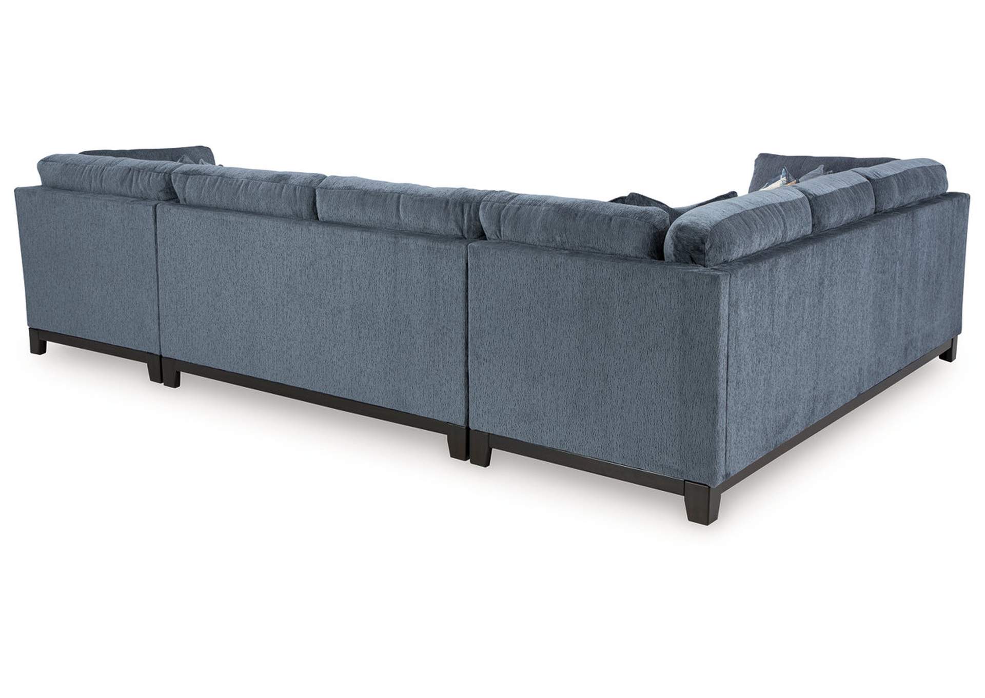 Maxon Place 3-Piece Sectional with Chaise,Benchcraft