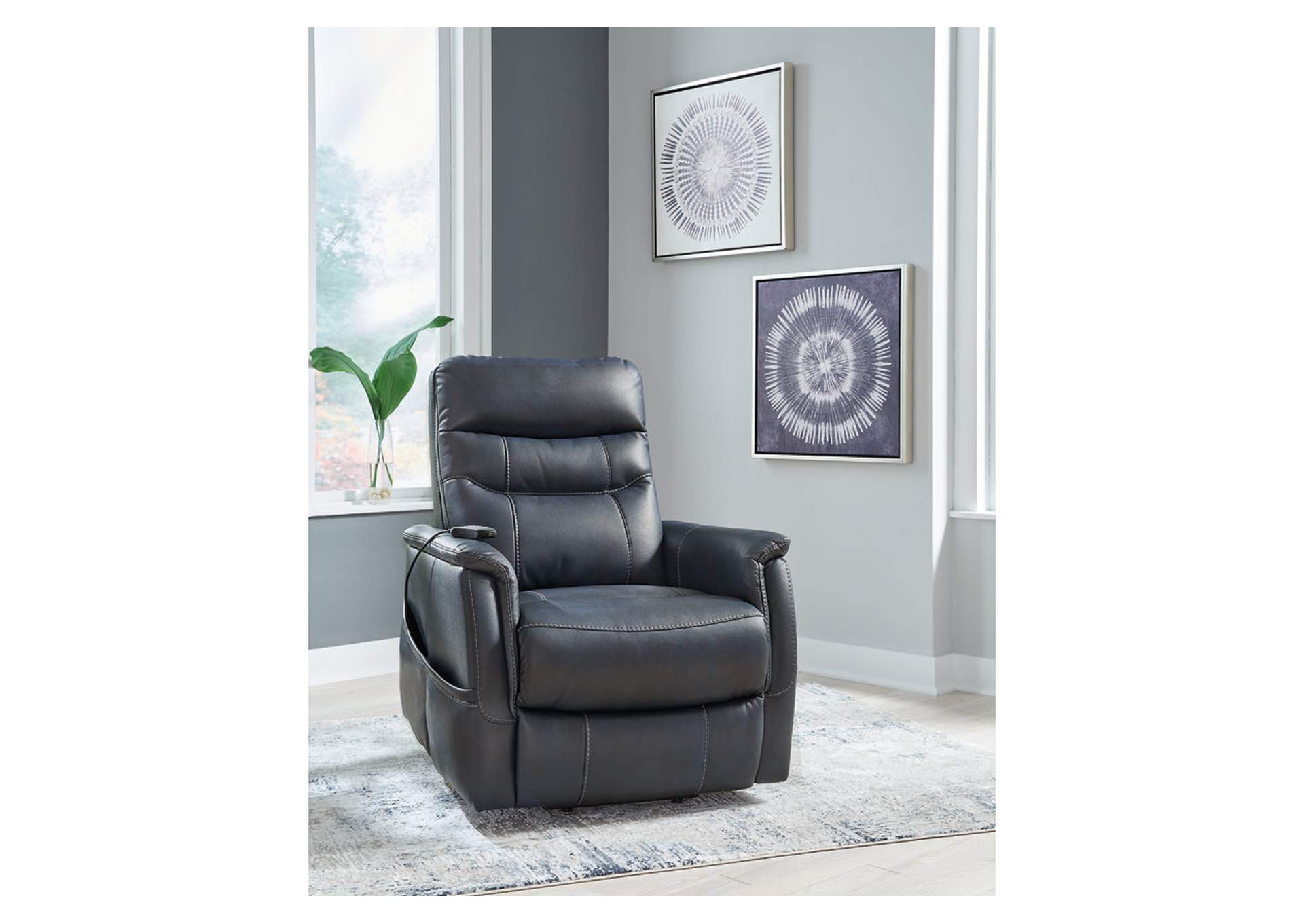 Strawbill Power Lift Recliner,Signature Design By Ashley