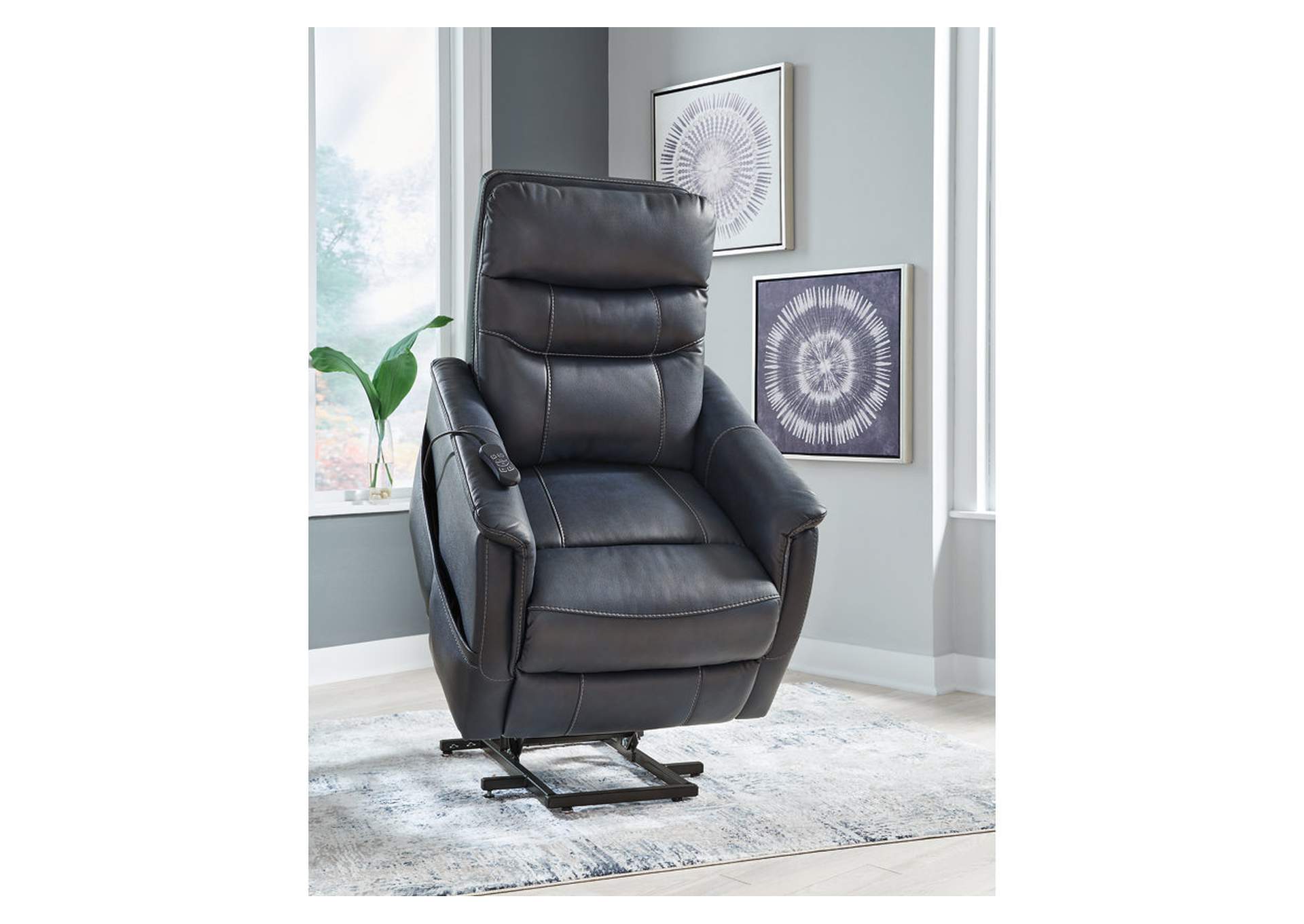 Strawbill Power Lift Recliner,Signature Design By Ashley