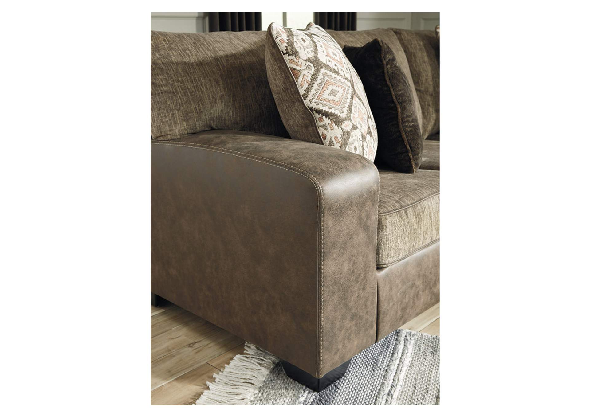 Abalone 3-Piece Sectional with Ottoman,Benchcraft