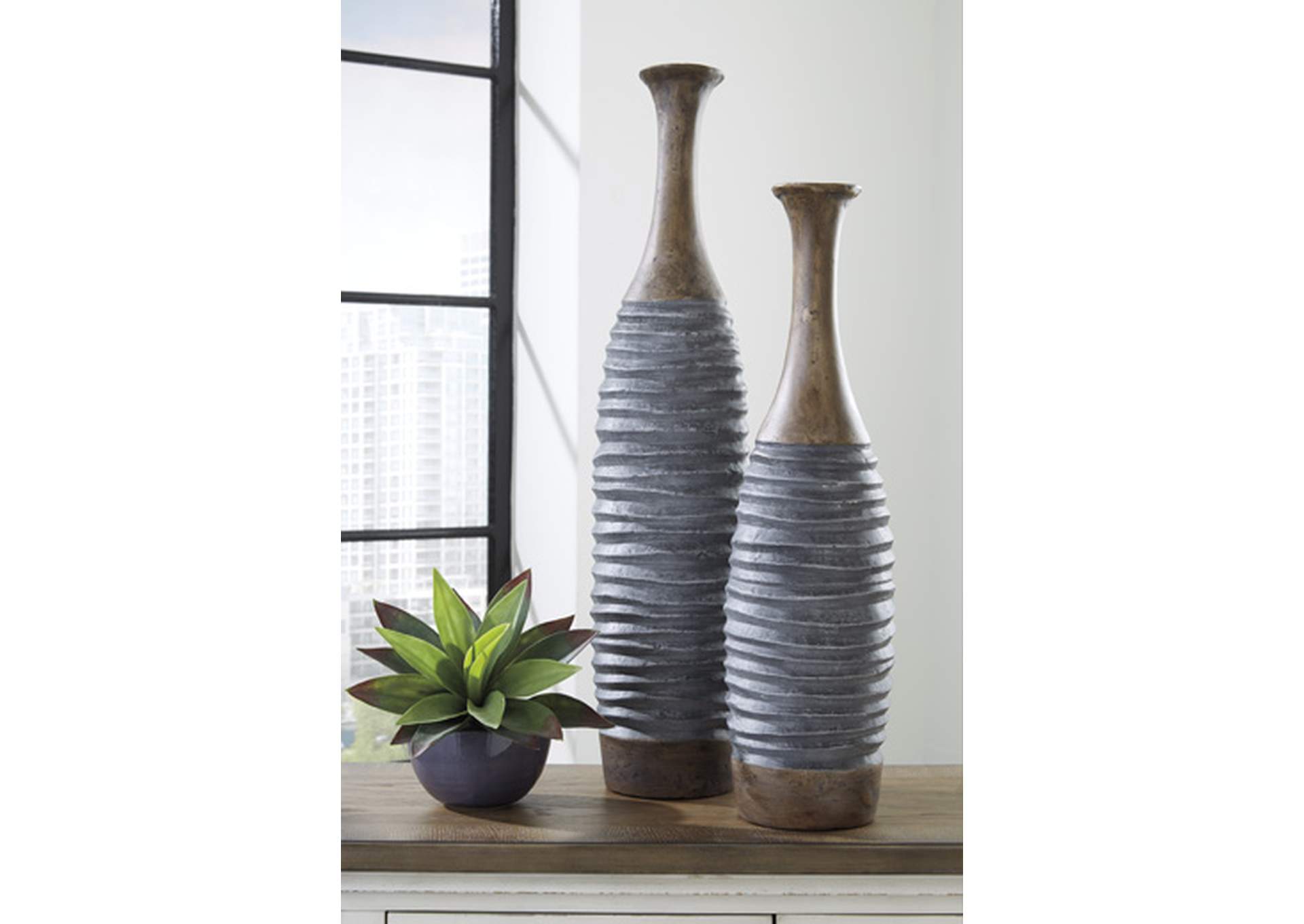 Blayze Vase (Set of 2),Signature Design By Ashley