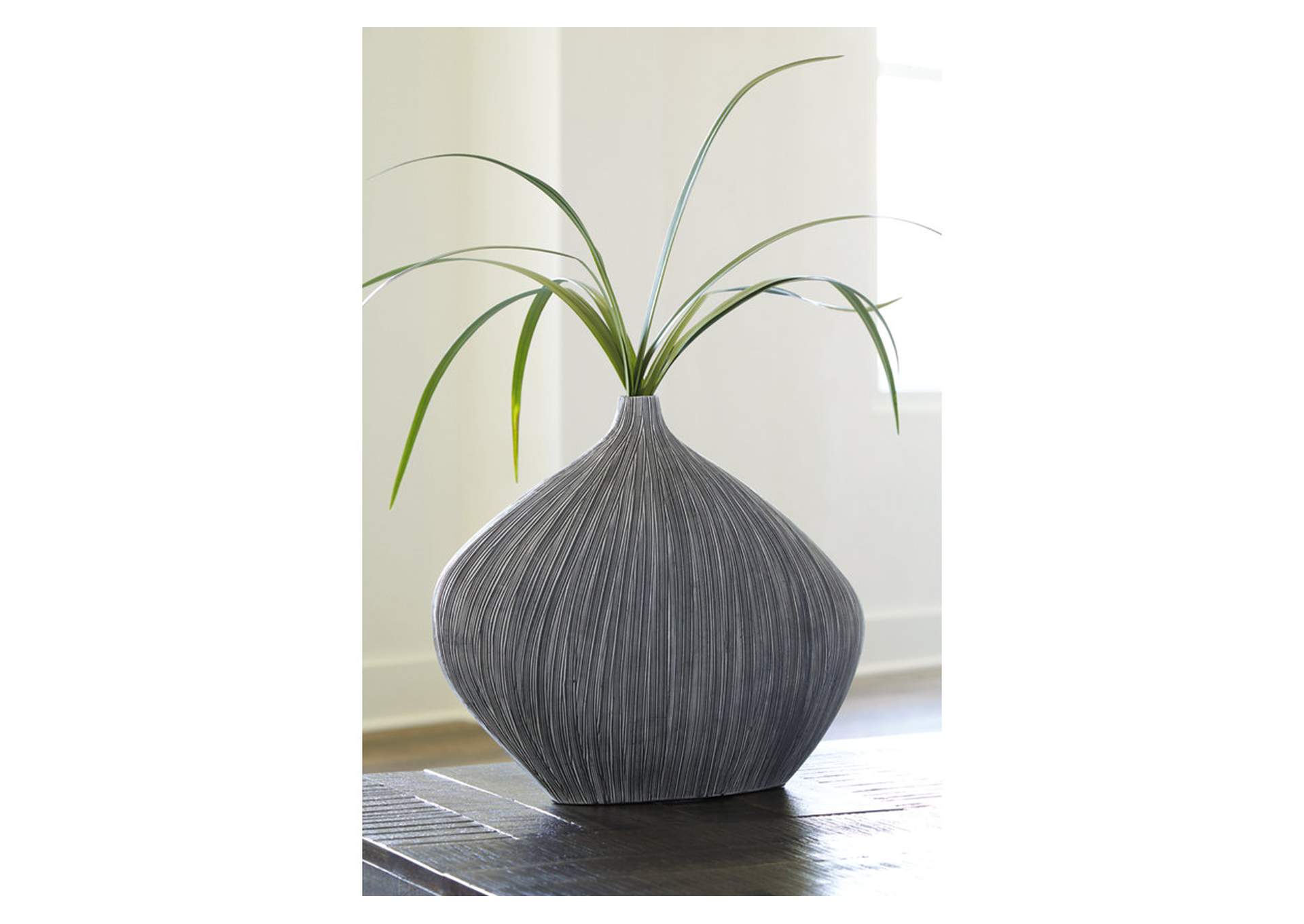 Donya Vase,Signature Design By Ashley