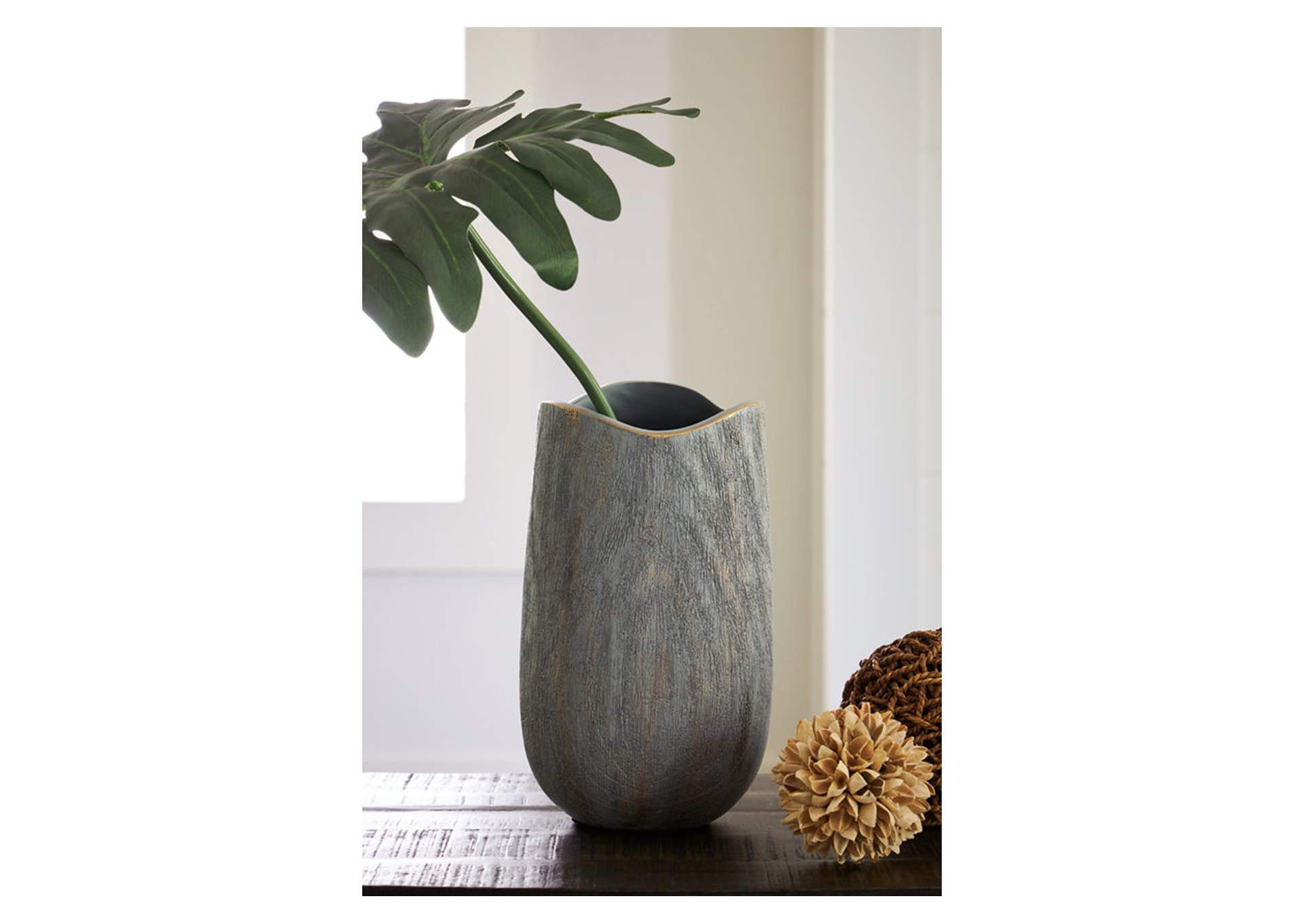 Iverly Vase,Signature Design By Ashley