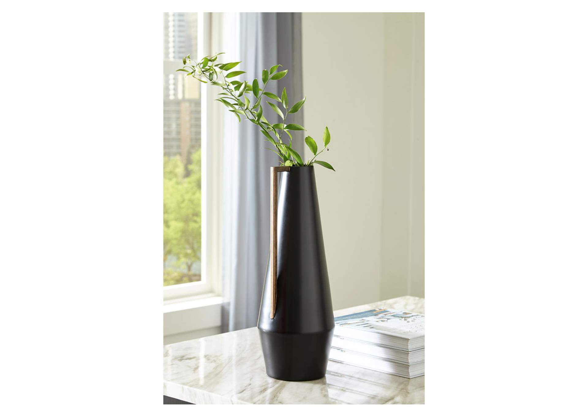 Pouderbell Vase,Signature Design By Ashley
