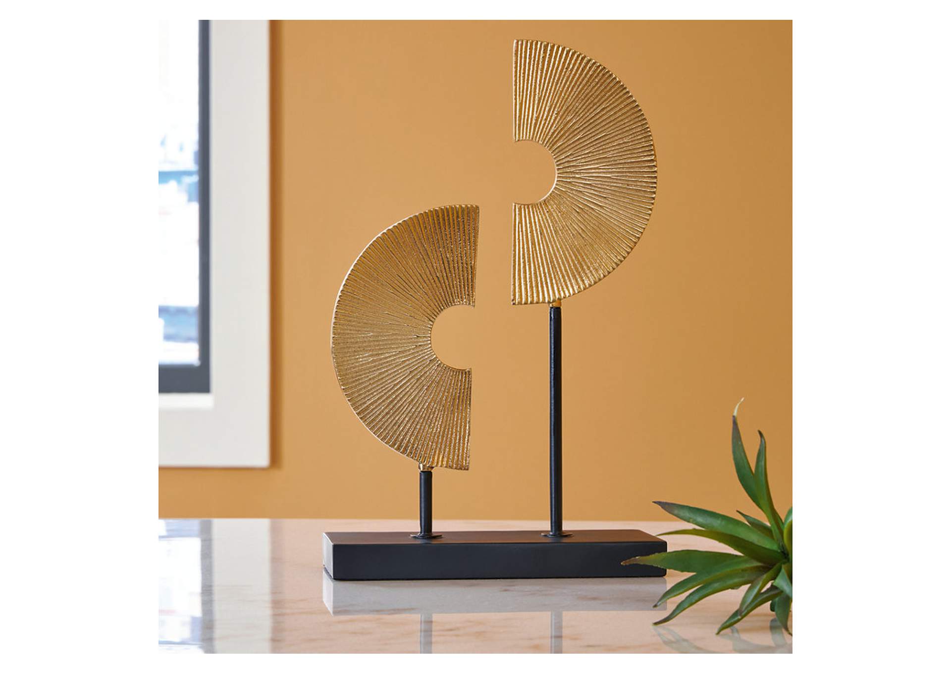 Berrnette Sculpture,Signature Design By Ashley