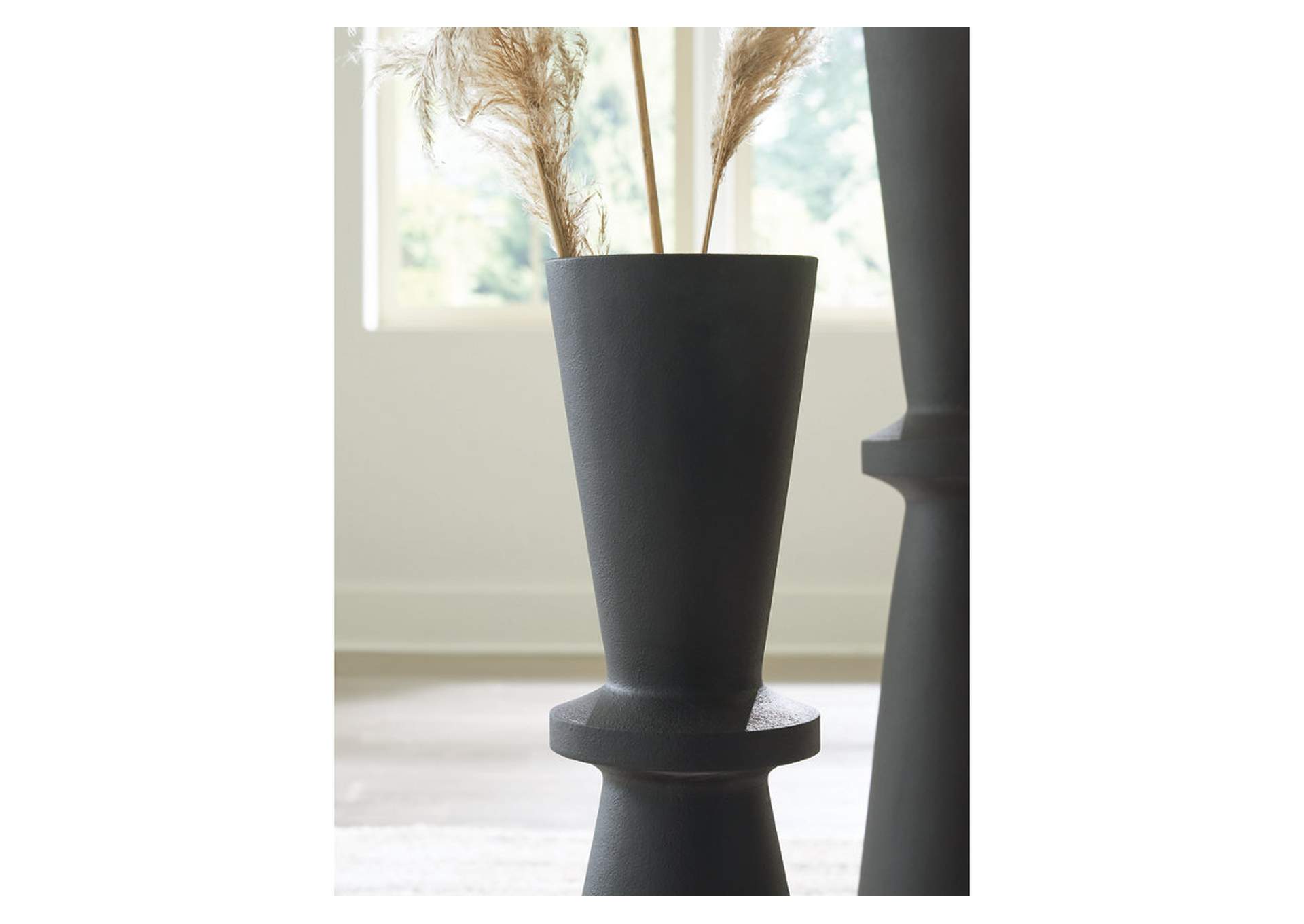 Collisten Vase,Signature Design By Ashley