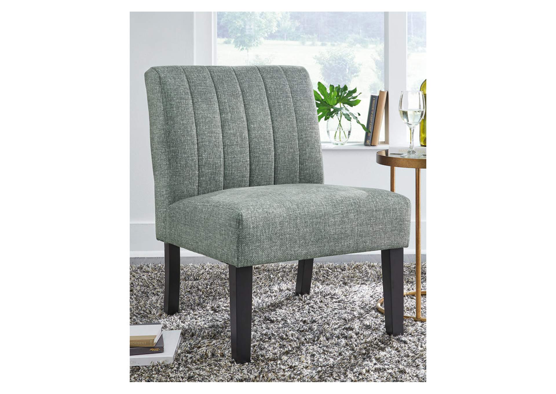 Hughleigh Accent Chair,Signature Design By Ashley