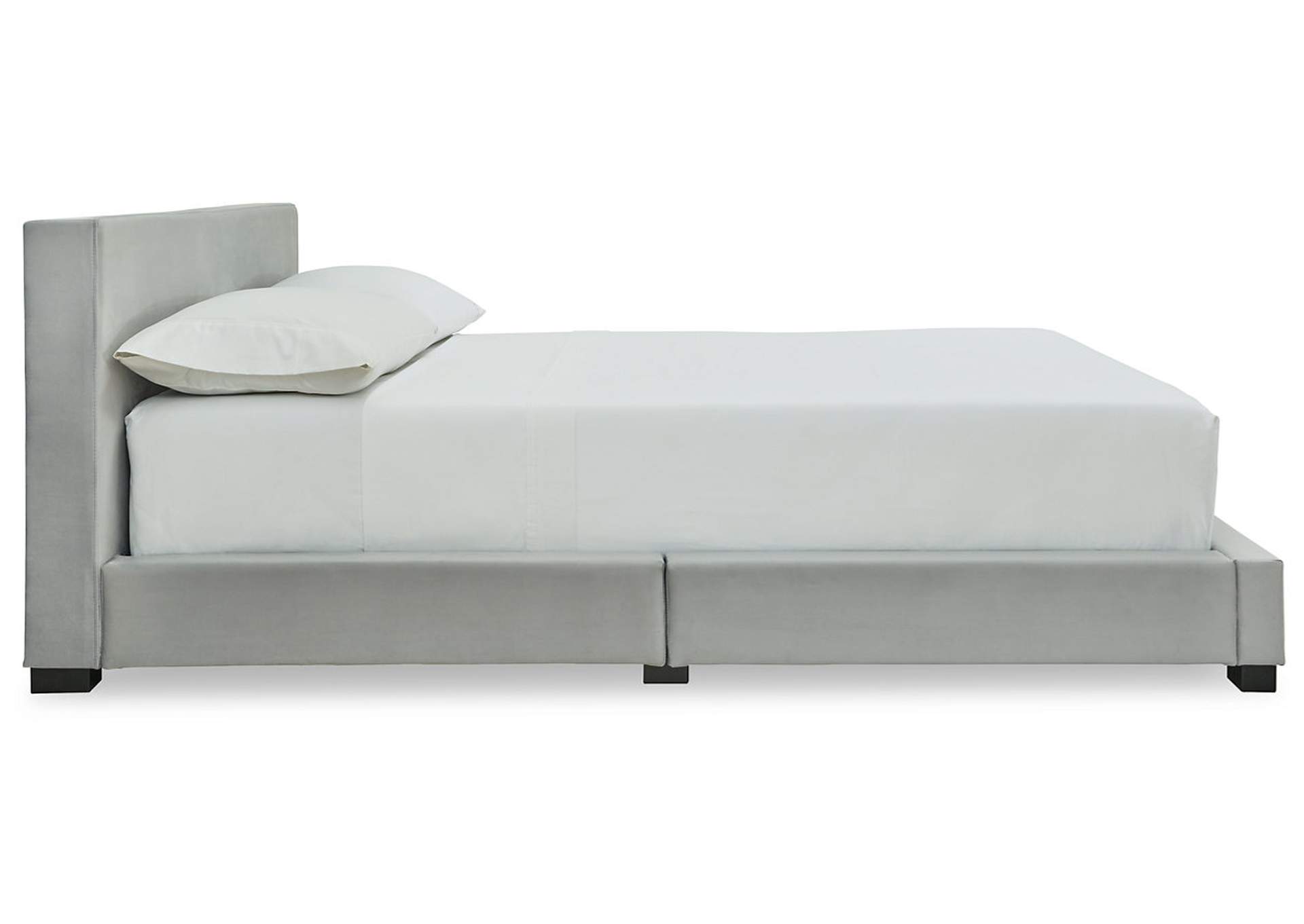 Chesani Full Upholstered Bed,Signature Design By Ashley