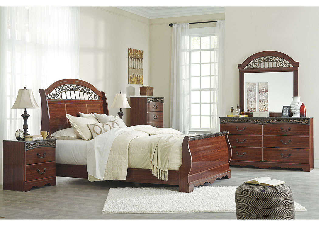 Fairbrooks Estate Reddish Brown Queen Sleigh Bed w/Dresser, Mirror and Nightstand,ABF Signature Design by Ashley