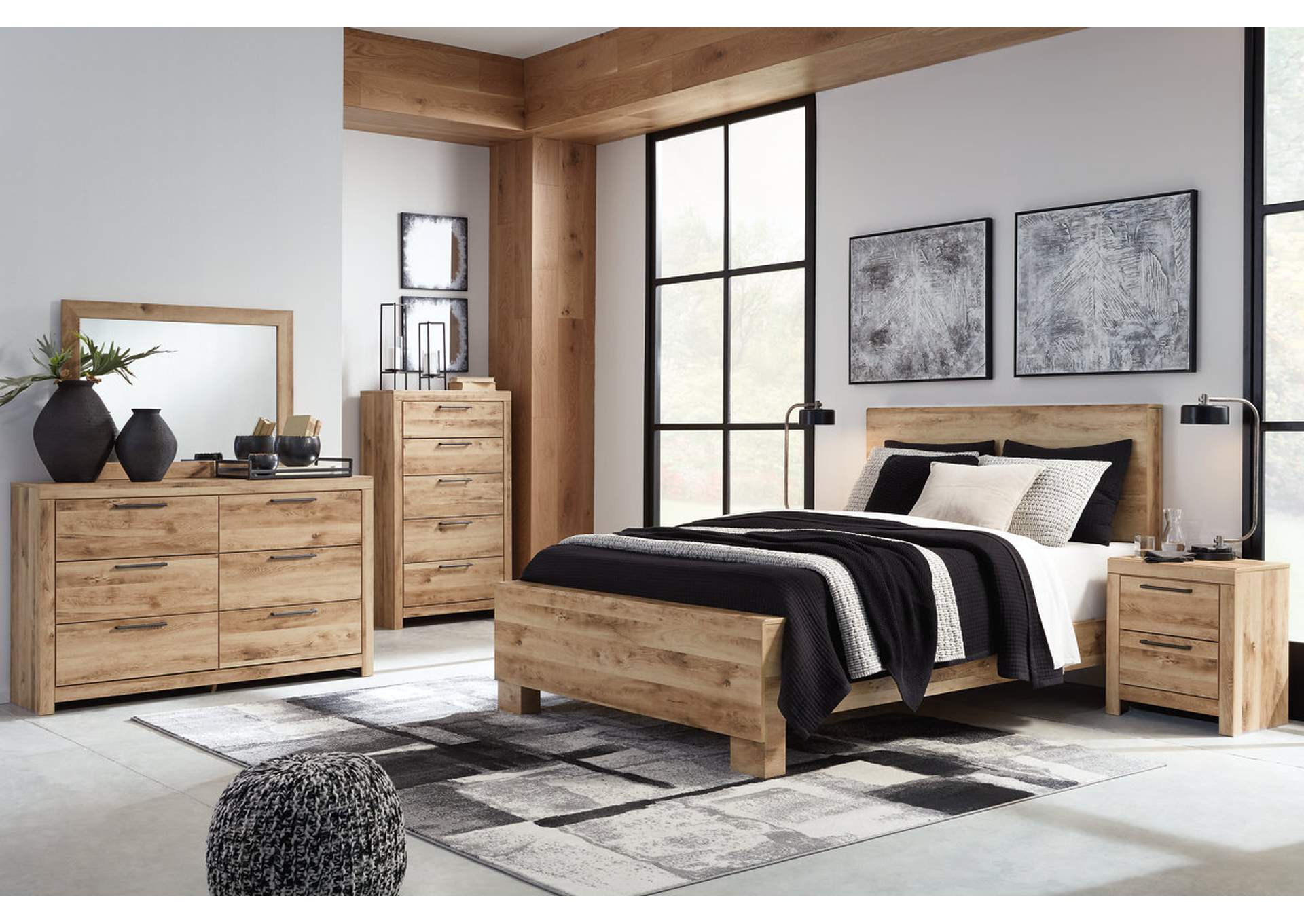 Hyanna King Panel Bed with Mirrored Dresser and 2 Nightstands,Signature Design By Ashley