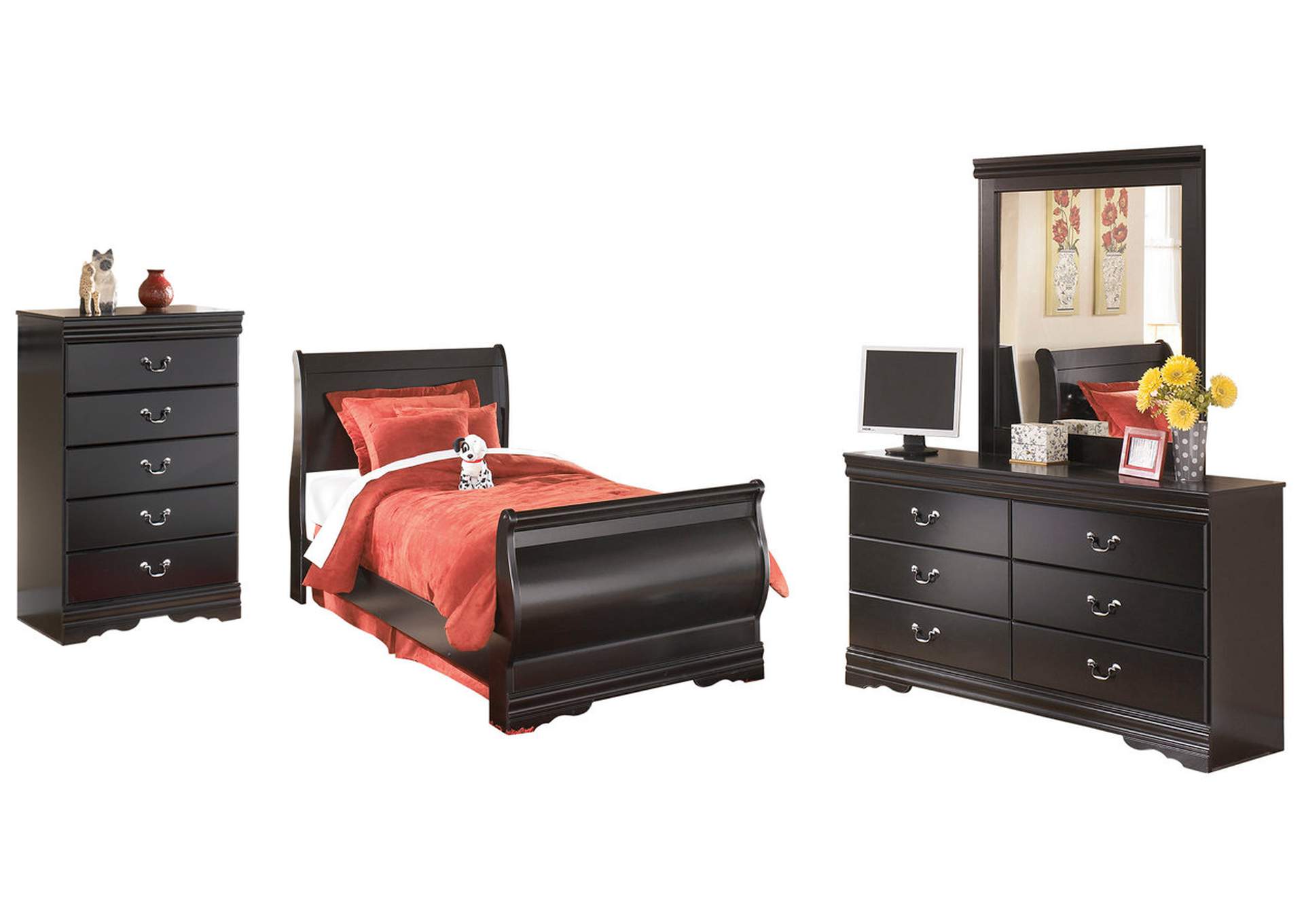Huey Vineyard Full Sleigh Bed with Mirrored Dresser and Chest,Signature Design By Ashley