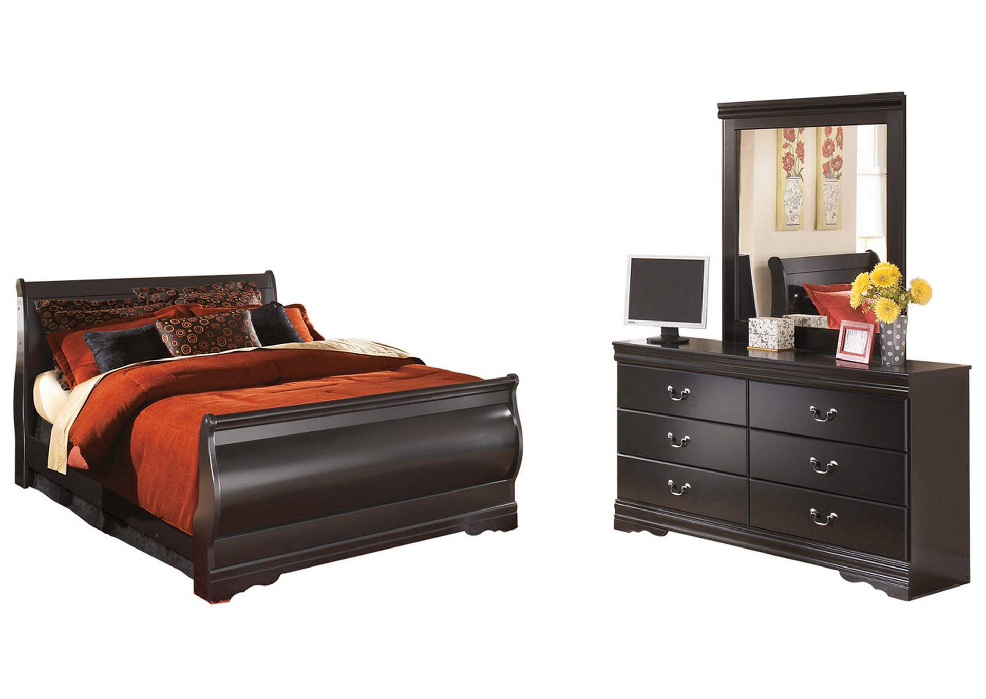 Huey Vineyard Queen Sleigh Bed with Dresser and Mirror,Signature Design By Ashley