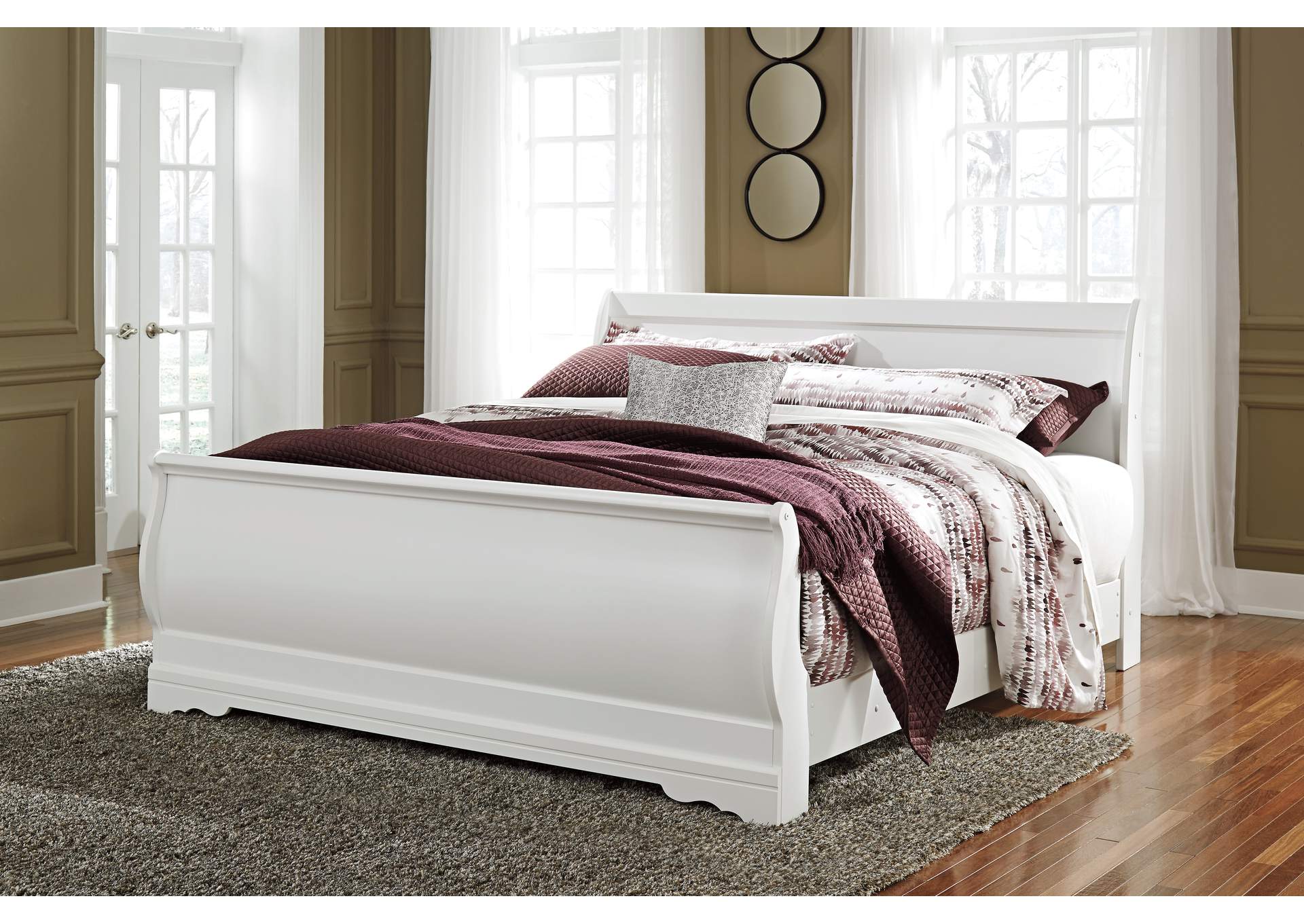 Anarasia White King Sleigh Bed,ABF Signature Design by Ashley