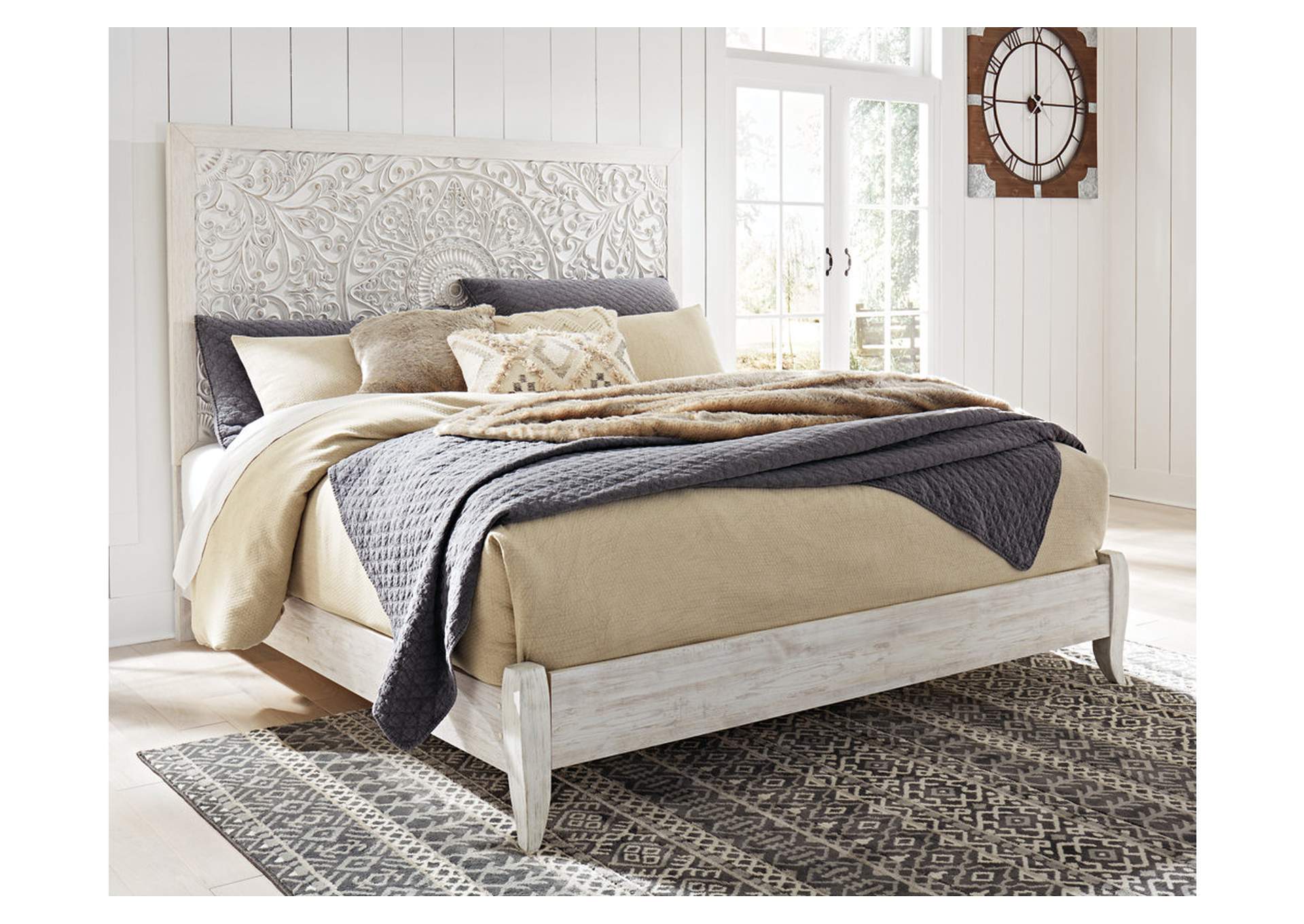 Paxberry King Panel Bed with Mirrored Dresser and Chest,Signature Design By Ashley