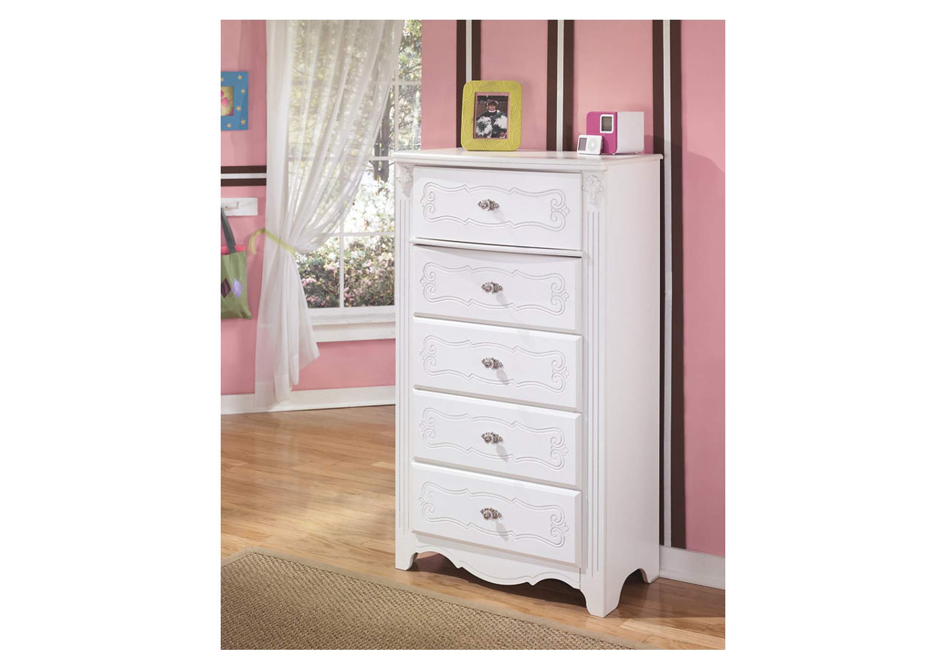 Exquisite Chest of Drawers,Signature Design By Ashley