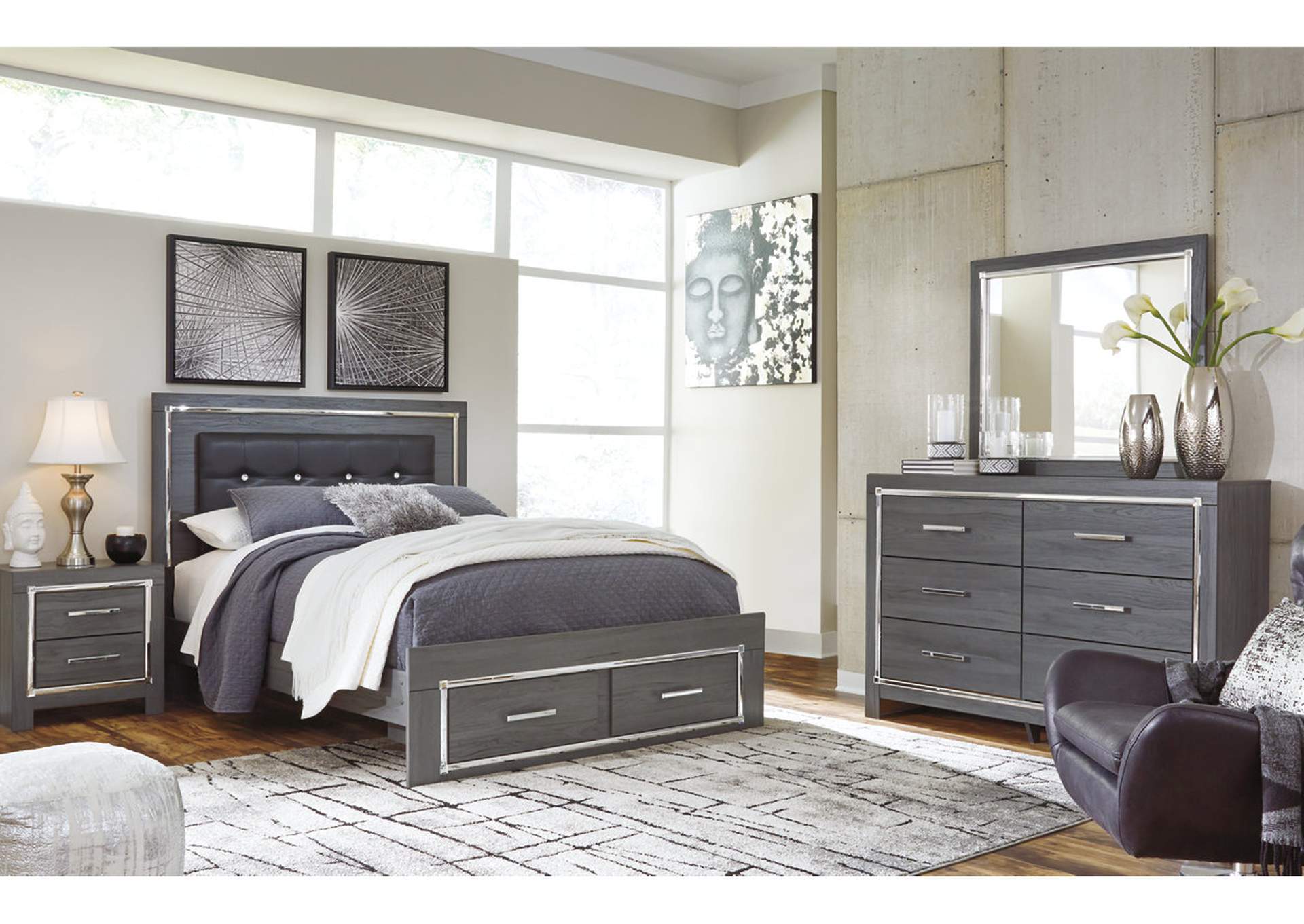 Lodanna Queen Panel Bed with 2 Storage Drawers with Mirrored Dresser and 2 Nightstands,Signature Design By Ashley