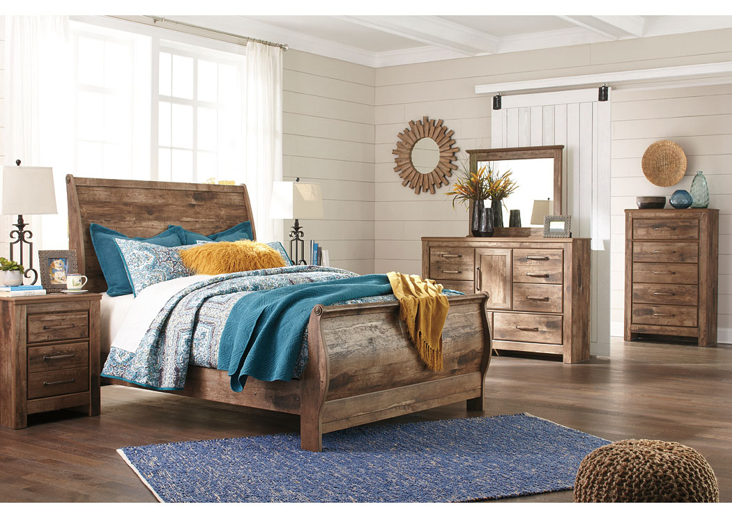 Blaneville Brown Queen Sleigh Bed w/Dresser, Mirror, Drawer Chest and Nightstand,ABF Signature Design by Ashley