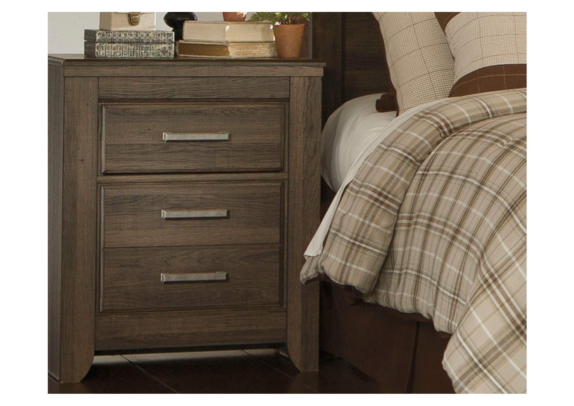 Juararo California King Panel Bed with Mirrored Dresser and 2 Nightstands,Signature Design By Ashley