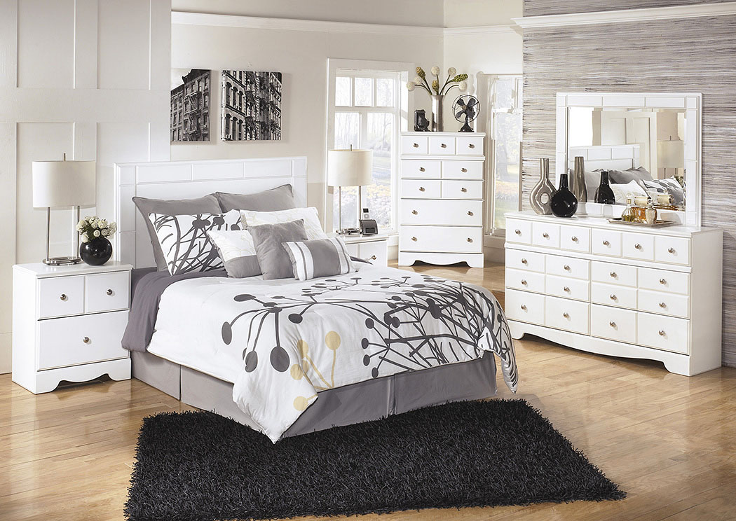 Weeki Queen/Full Panel Headboard w/Dresser, Mirror and Nightstand,ABF Signature Design by Ashley