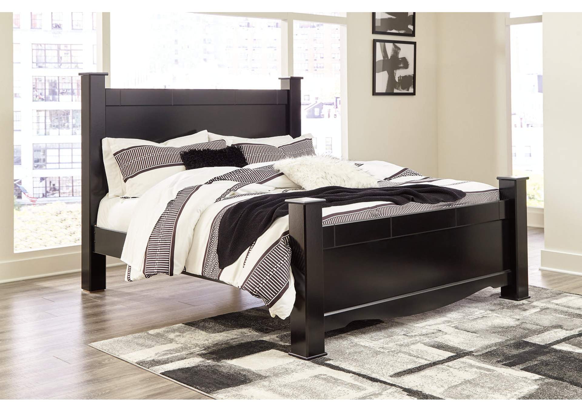 Mirlotown King Poster Bed,Signature Design By Ashley