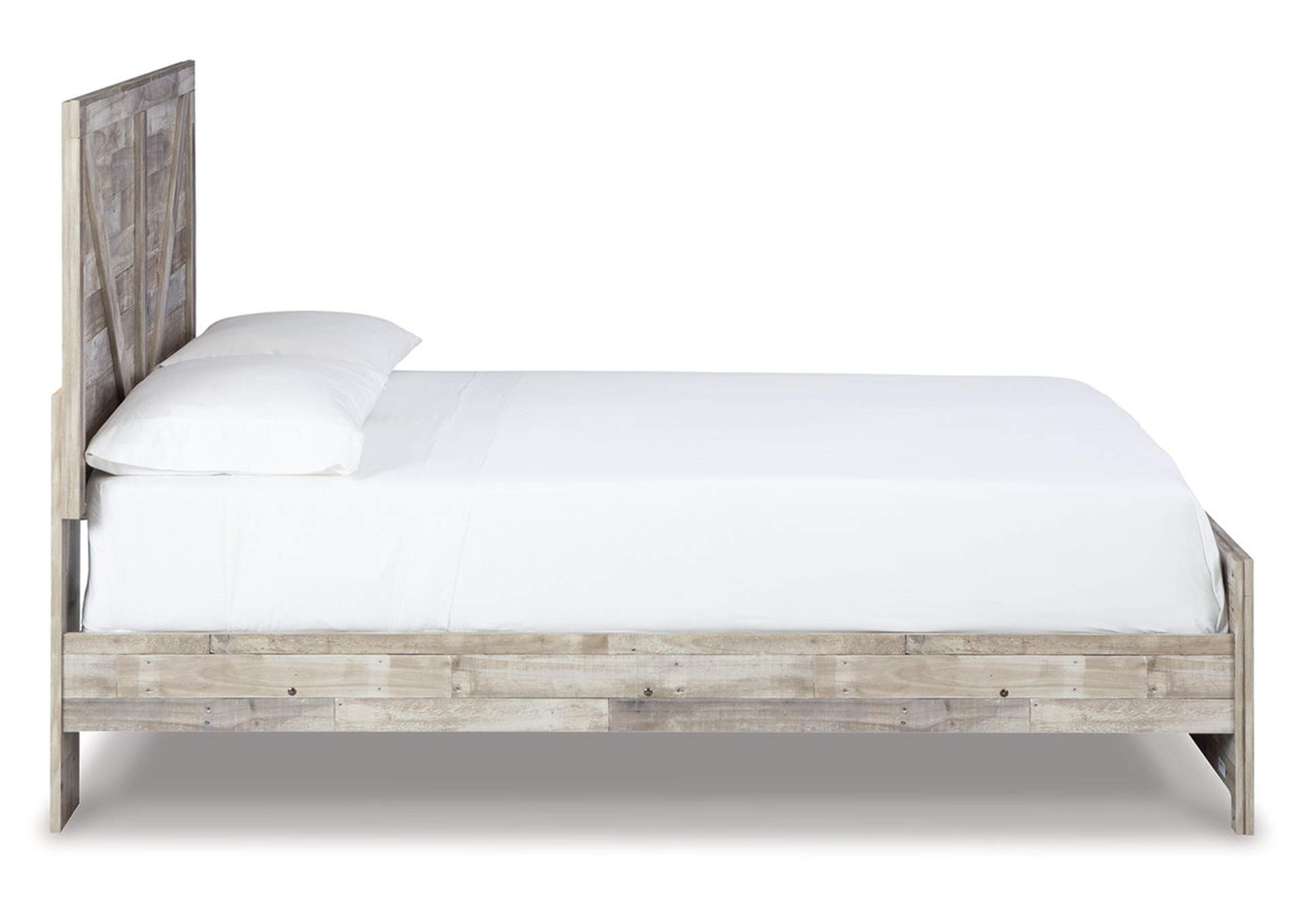 Hodanna Queen Crossbuck Panel Bed,Benchcraft