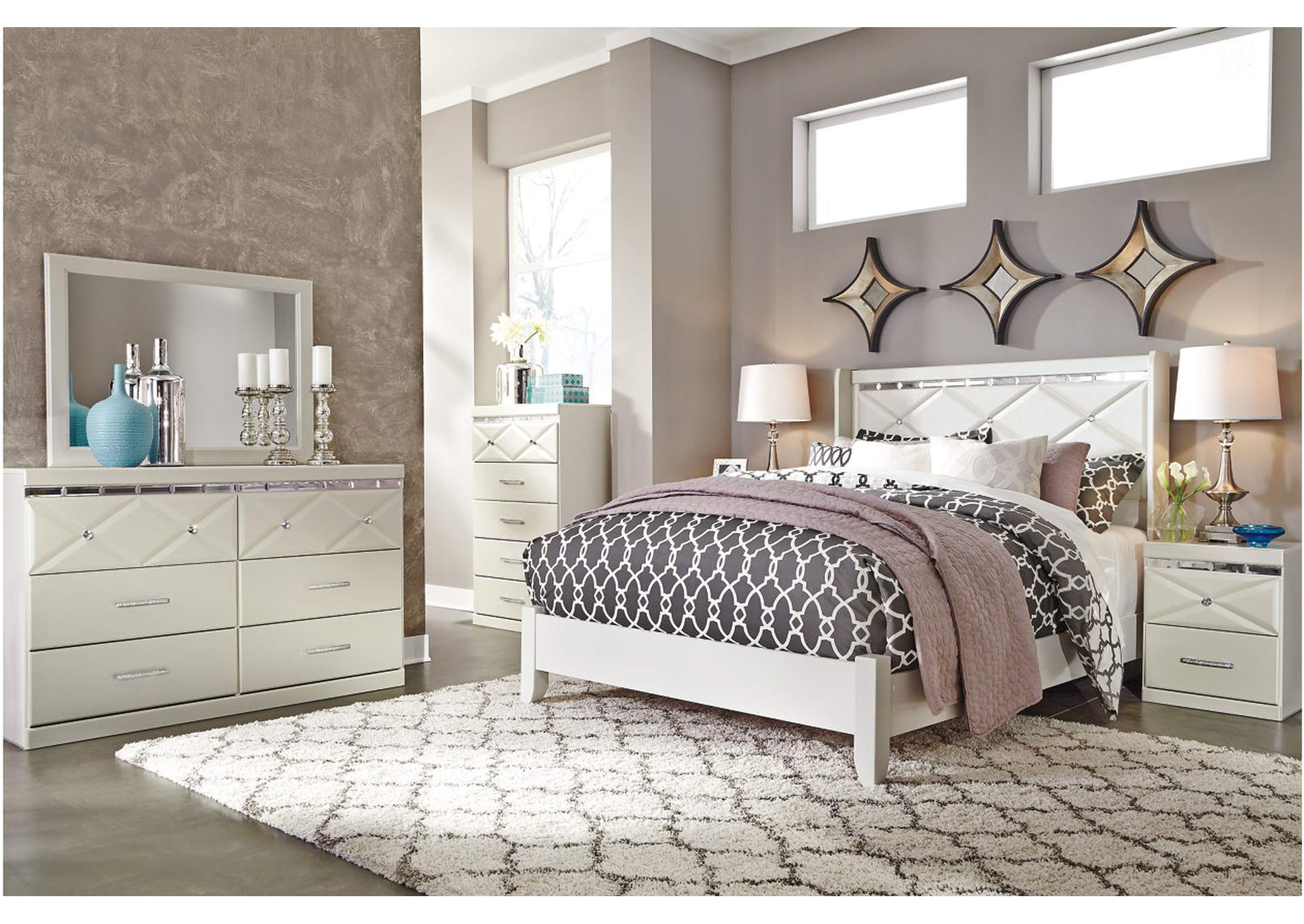 Dreamur Champagne Queen Panel Bed w/Dresser, Mirror and Nightstand,ABF Signature Design by Ashley