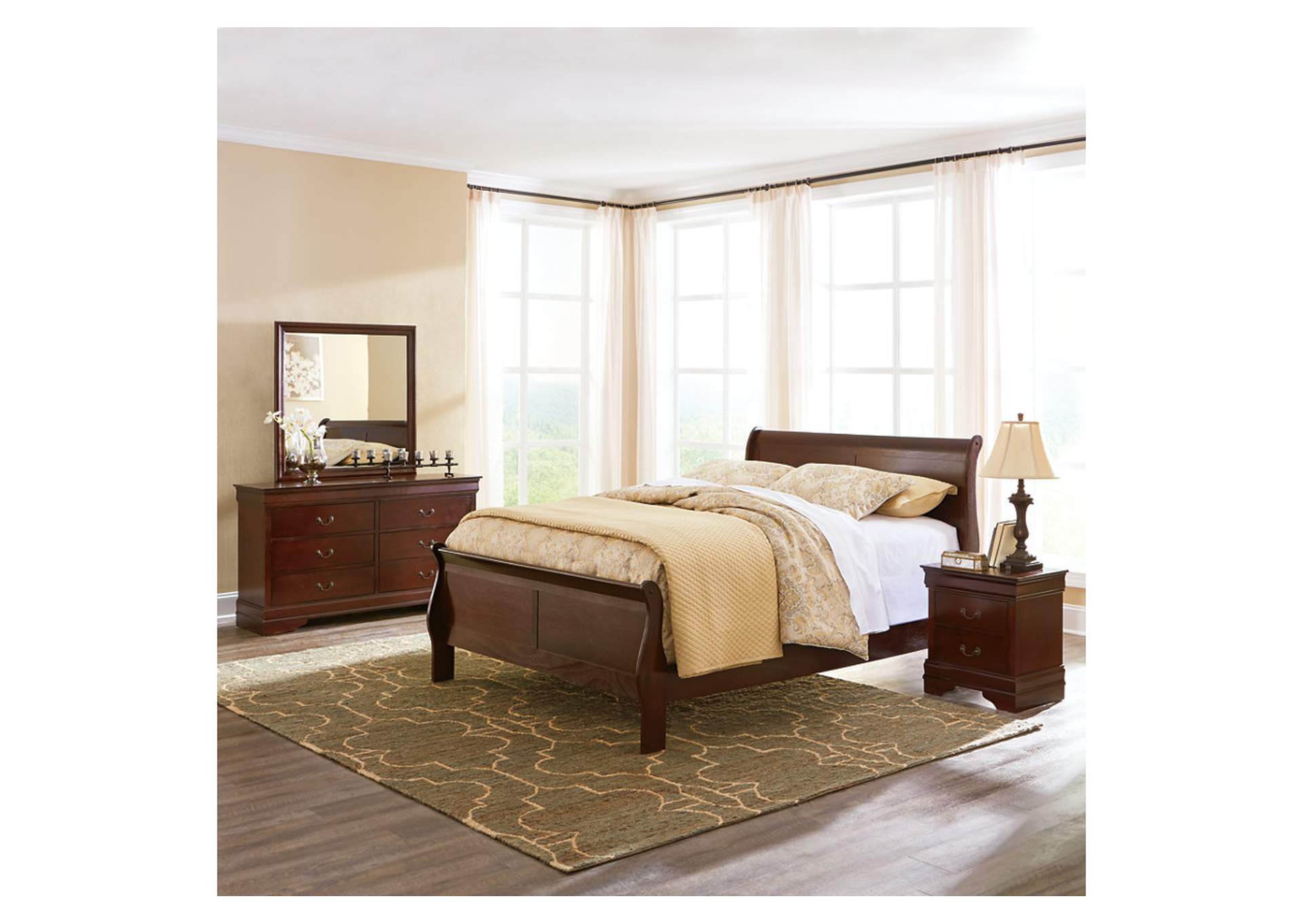 Alisdair Queen Sleigh Bed with 2 Nightstands,Signature Design By Ashley