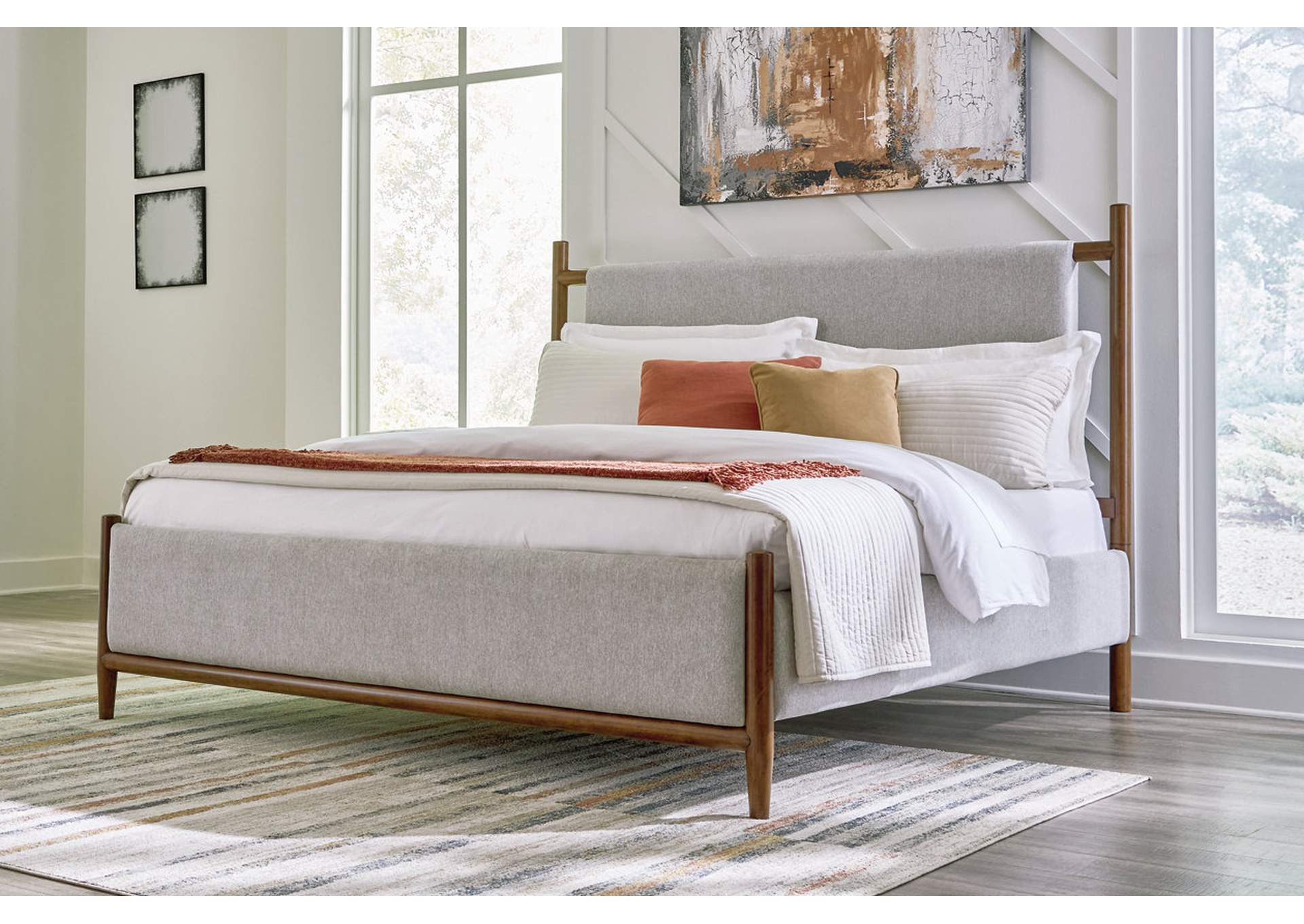 Lyncott California King Upholstered Bed,Signature Design By Ashley