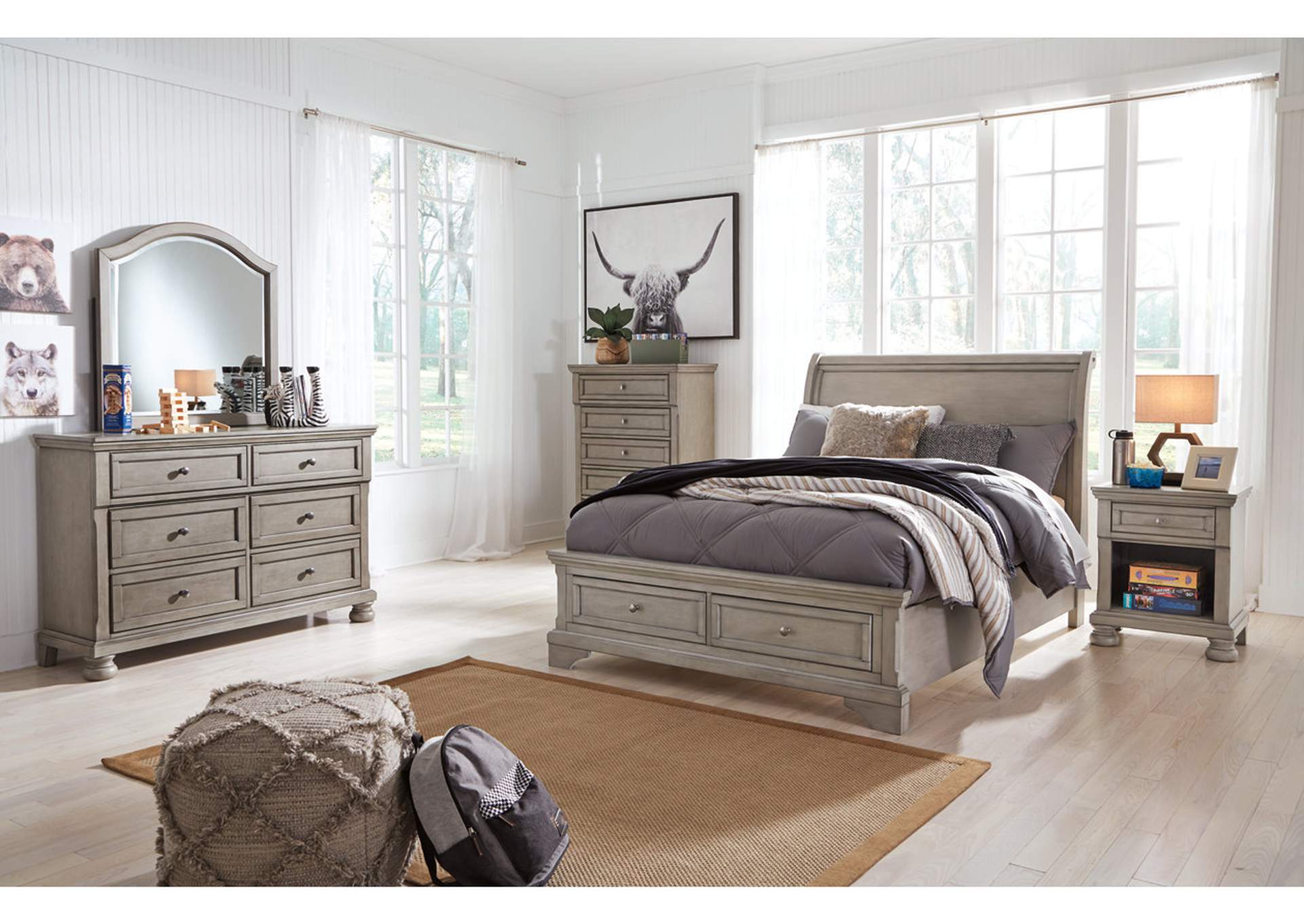 Lettner Full Sleigh Bed with Mirrored Dresser, Chest and 2 Nightstands,Signature Design By Ashley