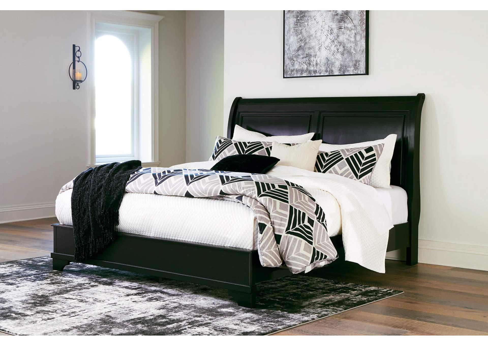 Chylanta King Sleigh Bed,Signature Design By Ashley