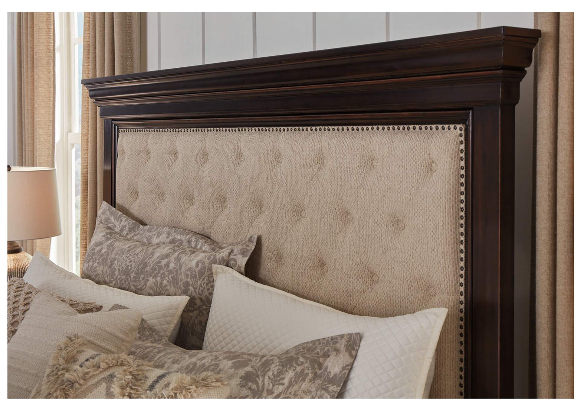 Brynhurst King Upholstered Bed with Storage Bench,Signature Design By Ashley